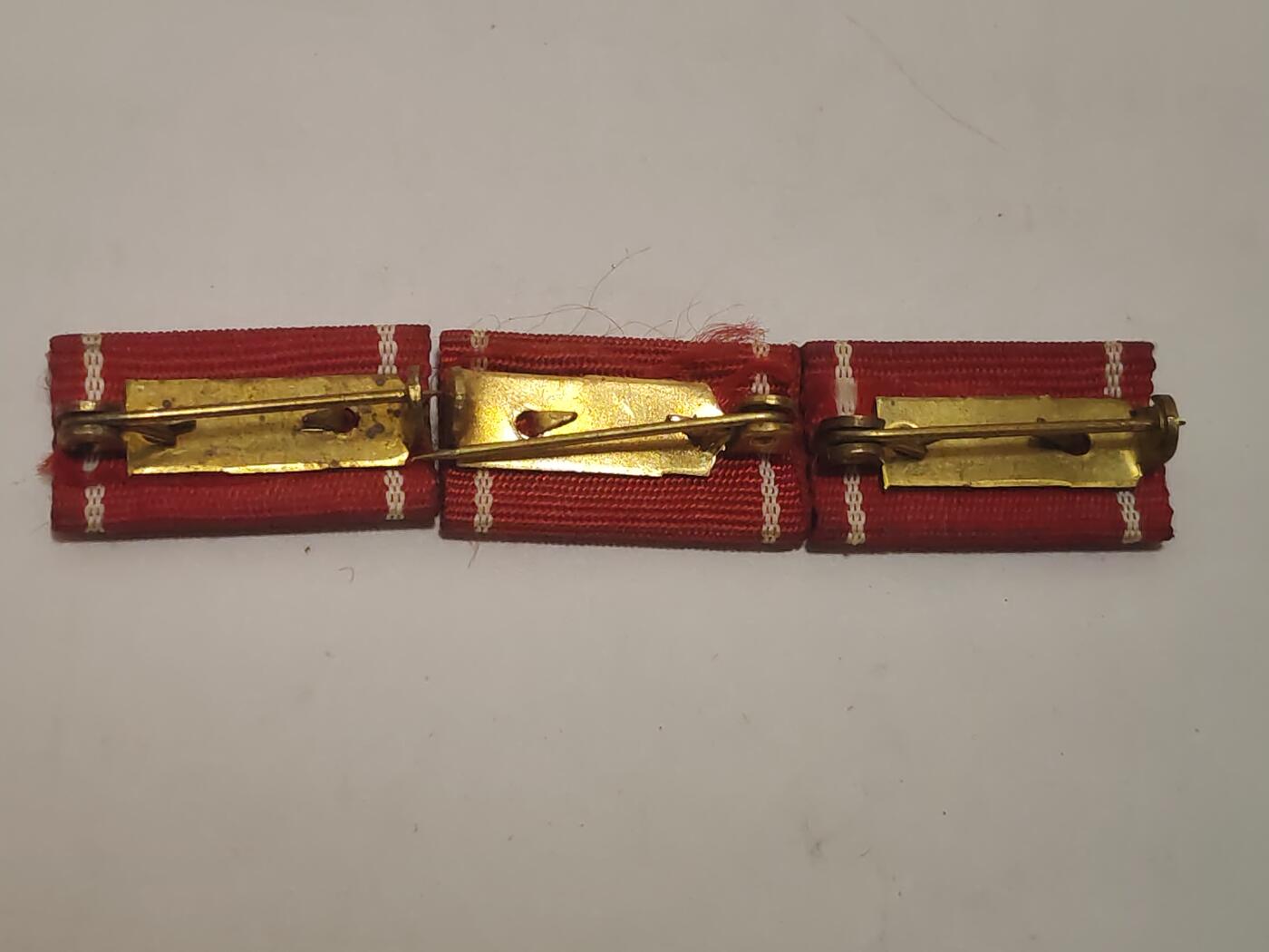 韵星假日拍卖第三十四期 -- Rimey Holidays Auction 34 民主德国章略一组