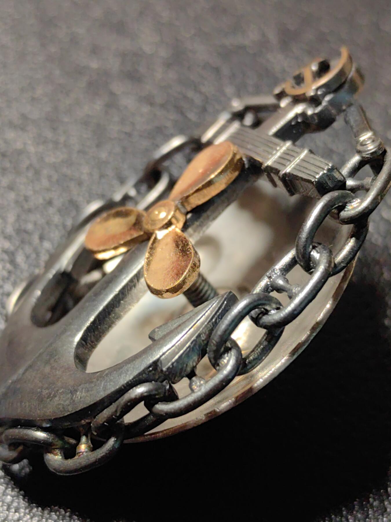 靖甫拍卖新拍第一场 苏联远洋机械师证章 库存品