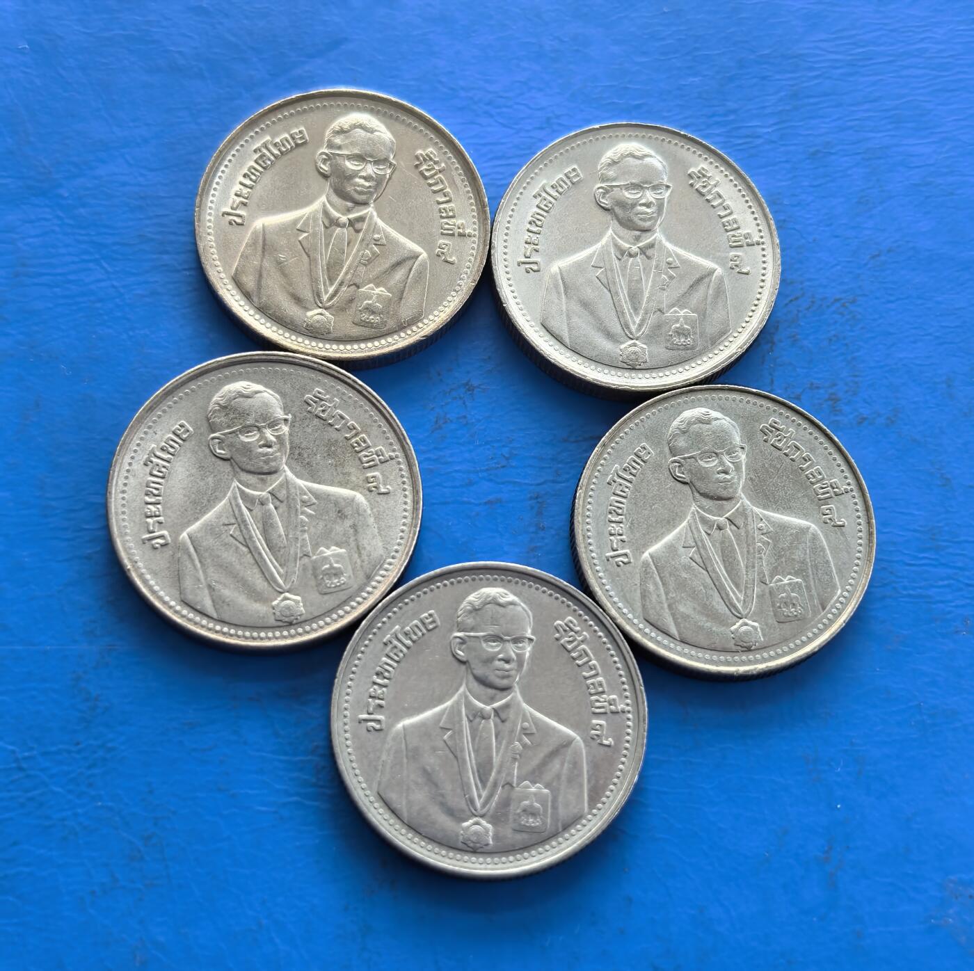 外国优质老铜币高银银币，周六九点倒数截拍，满百包邮，持续收拍 泰国纪念币5个