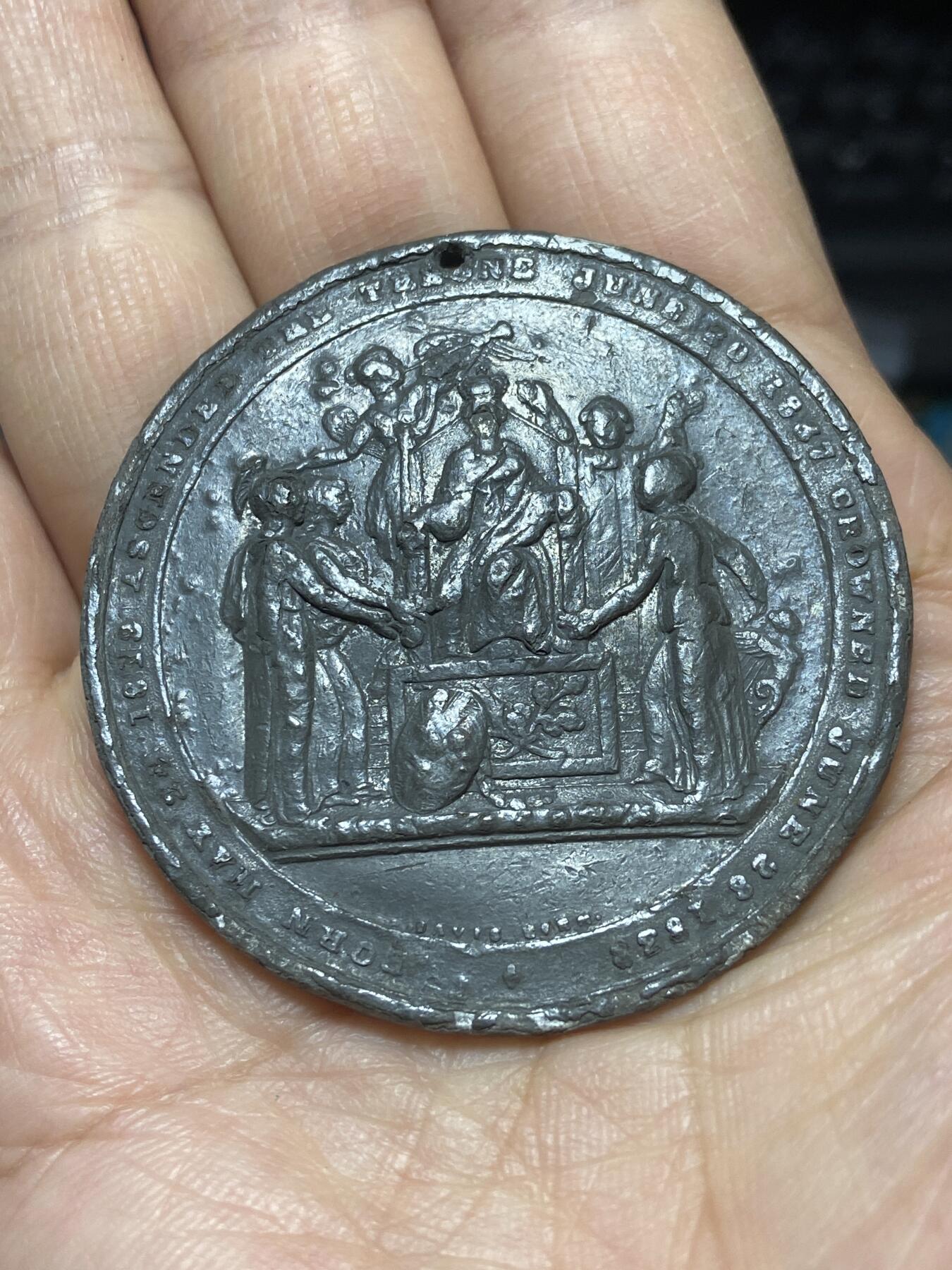 2026年第二场(总第一百七十一场）外国好品散币场(免佣金) 英国🇬🇧1838年超大直径纪念章，直径47.7毫米，厚5.0毫米，重30.64克(维多利亚女王加冕礼纪念章)