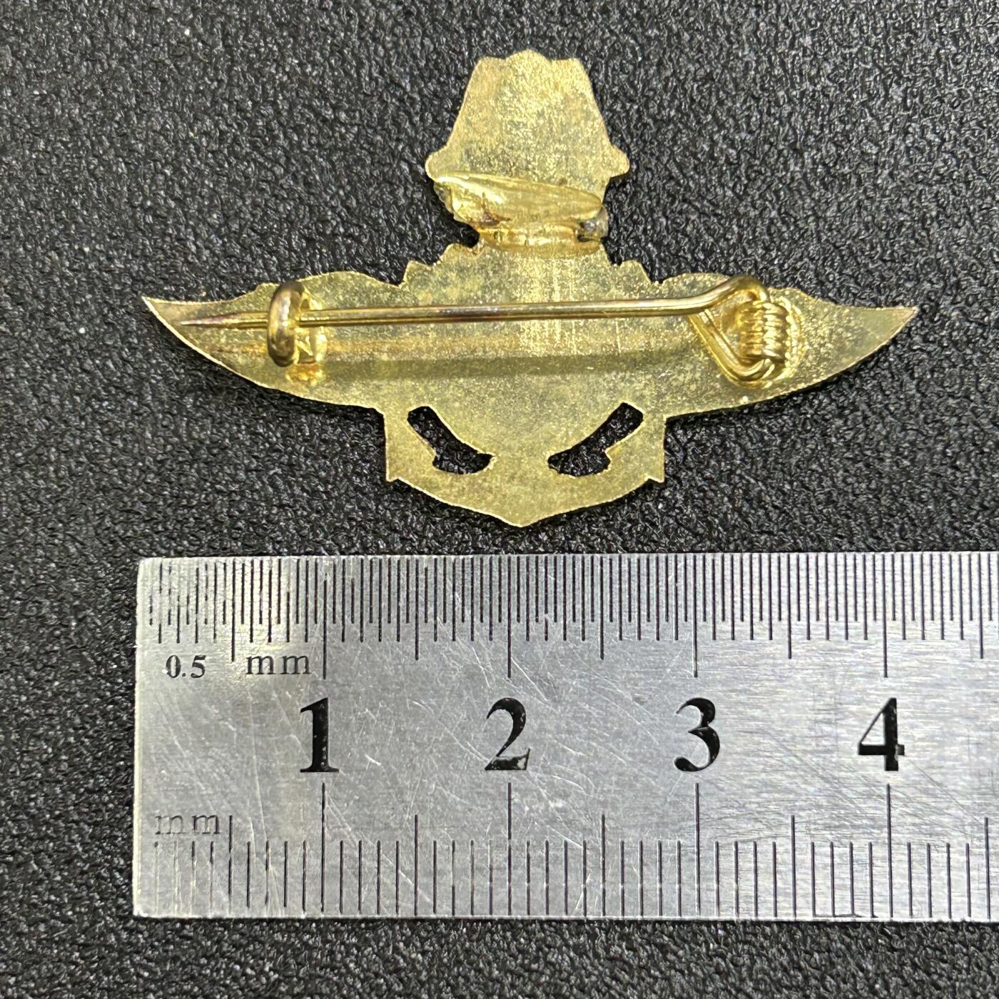 西秦中古拍卖第七十一期 泰国水上、陆上公共交通系统工作者协会证章