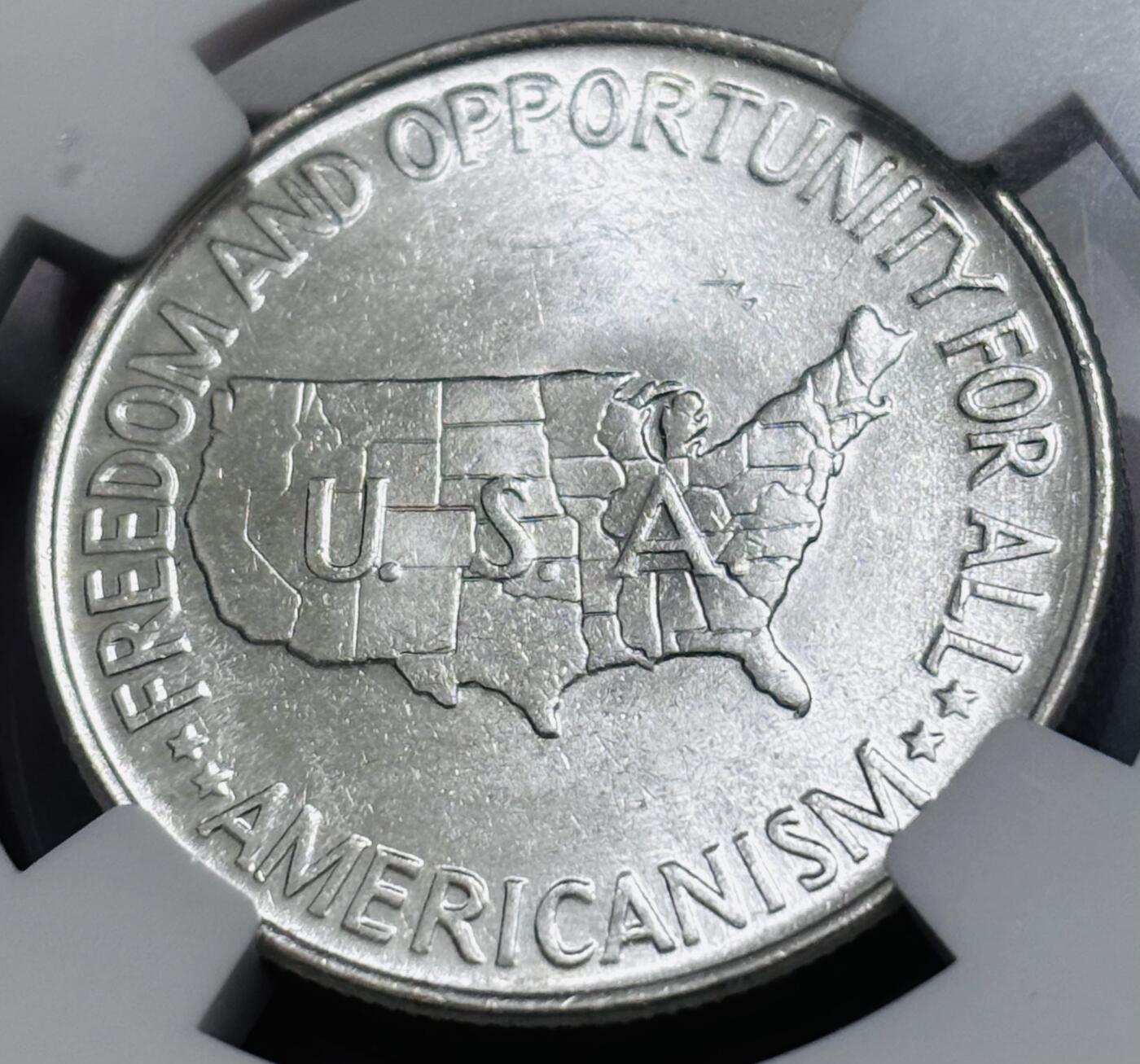 文馨钱币收藏 迎新纳福2026新年第一场（第 287 场）金银老铜币拍卖 NGC 评级 MS63 分，美国1953年50分地图纪念银币 布克·华盛顿和乔治·卡佛 ，车轮转光，详情看图