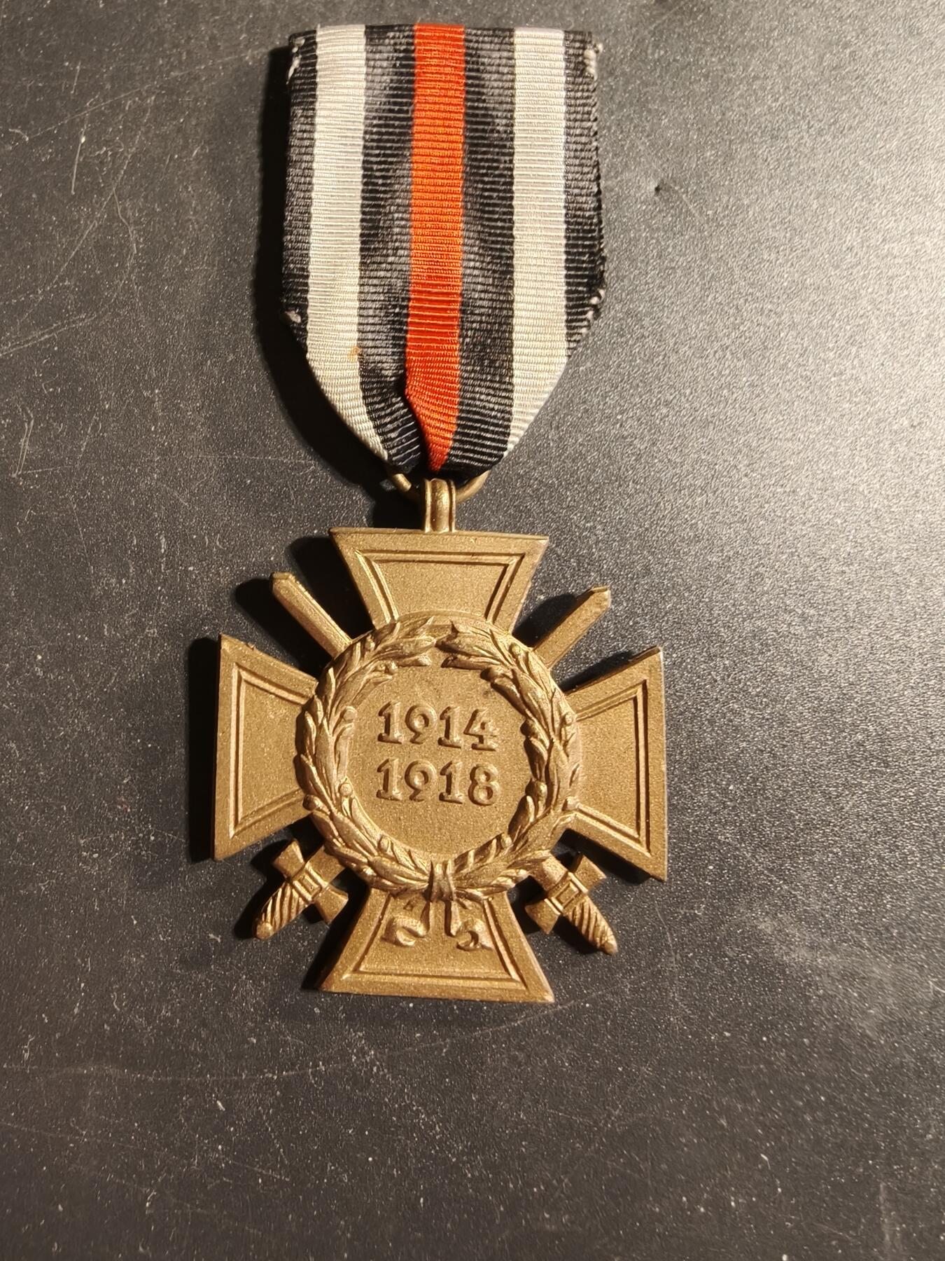 老王徽章第173期 德国一战兴登堡十字奖章    