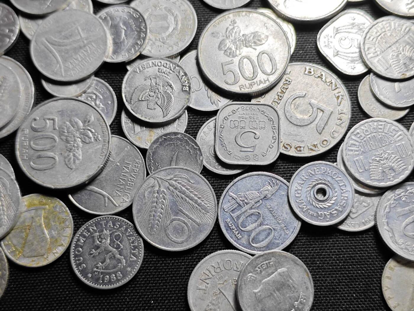 KK钱币收藏小铺 《套币 好品/批量散币专场》  2月预留时间 周末发货  各国各面值铝币一组100枚！