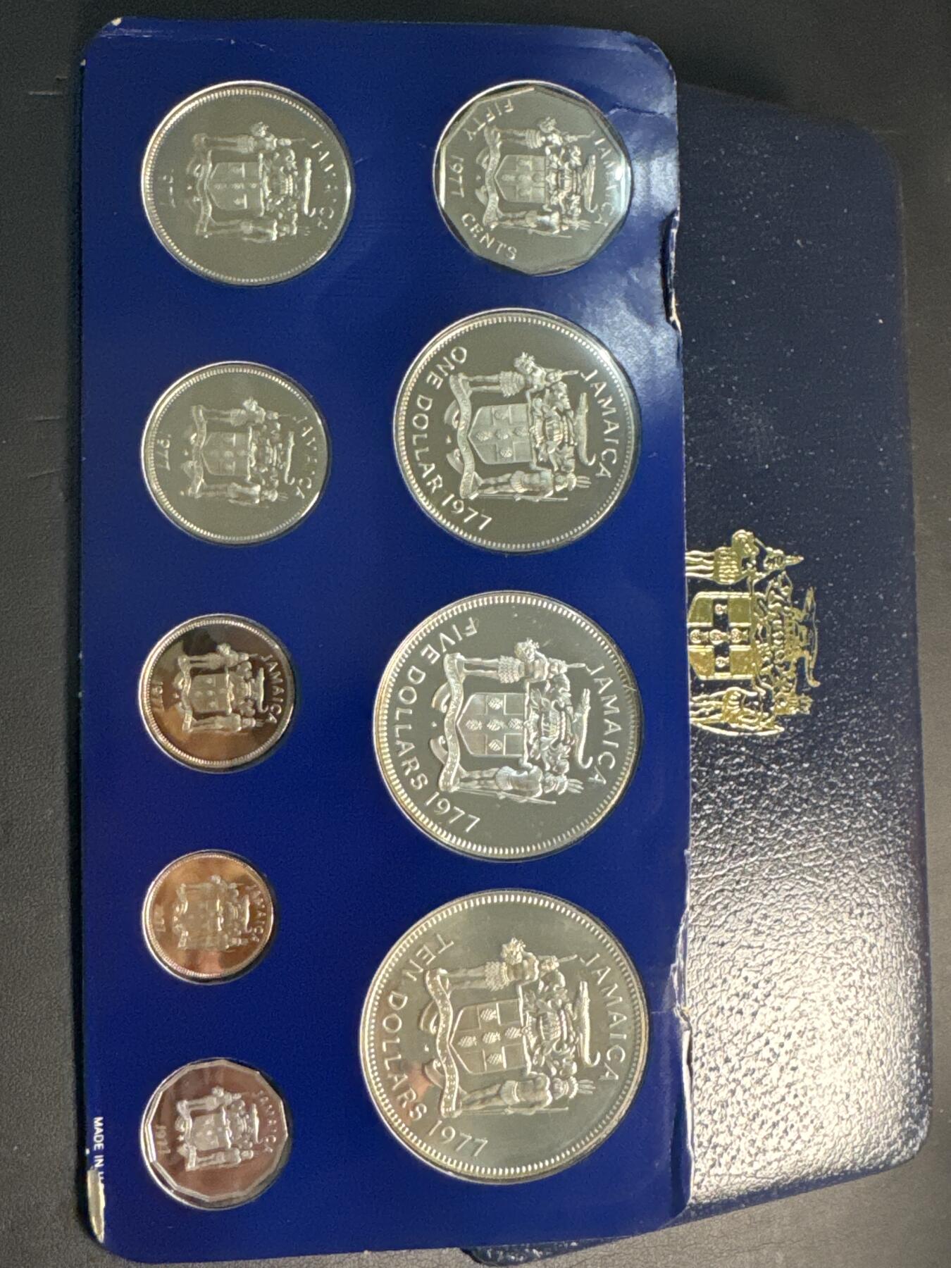 ❤️【币观天下】❤️ 第337期钱币拍卖- 2026.1.2周五晚上6点半场-长期征集拍品 牙买加1977年官方精制套币含2枚大银币42.8+41.6克925银