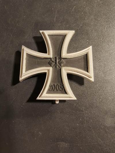 老王徽章第173期 - 德国2008版一级铁十字勋章    65厂标