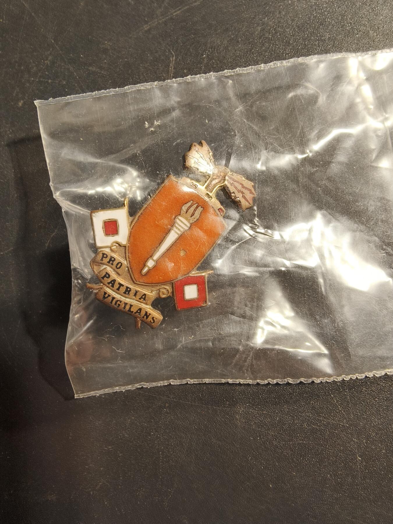 老王徽章第173期 美国陆军通信兵学校证章    