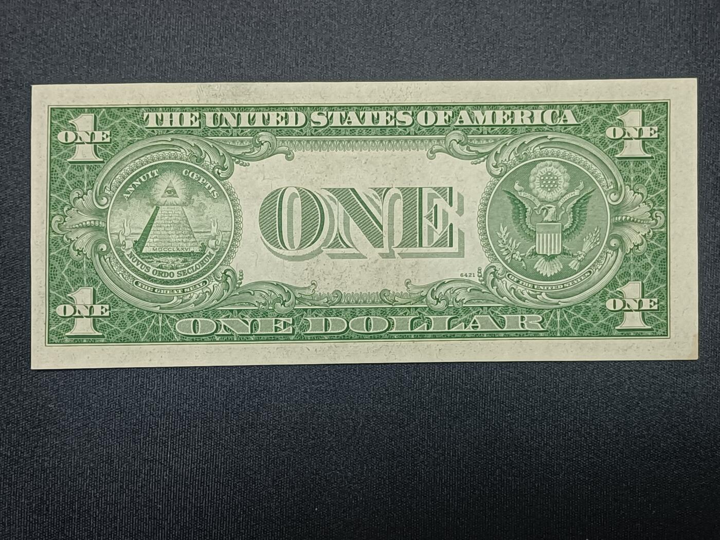 【游宝包邮场】蛇年第104期  美国-1美元【SERIES-1935 蓝库印 疑似裁切 尺寸偏小】