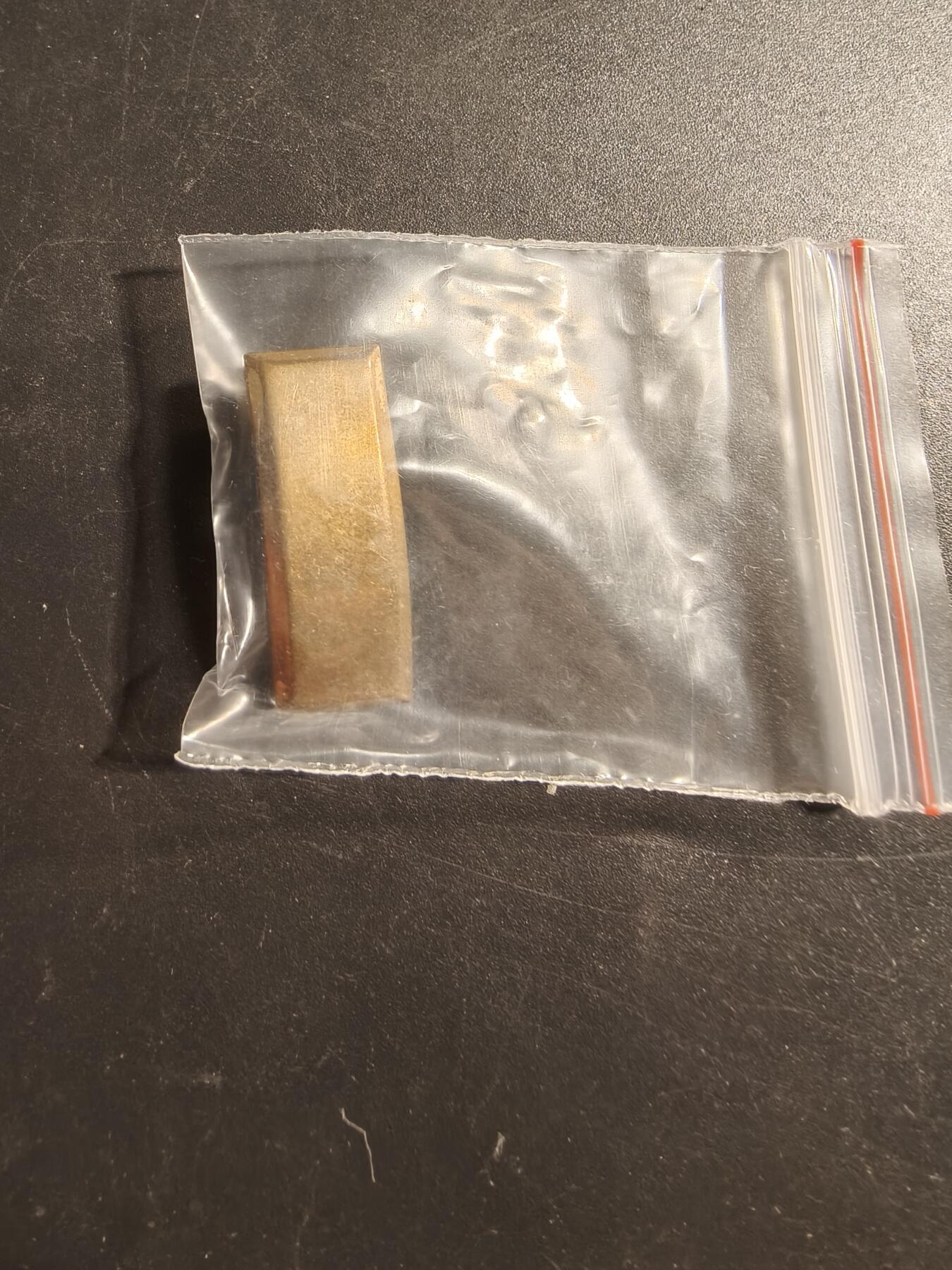 老王徽章第173期 美国陆军少尉金属军衔领章     二战时期横针版    带厂标