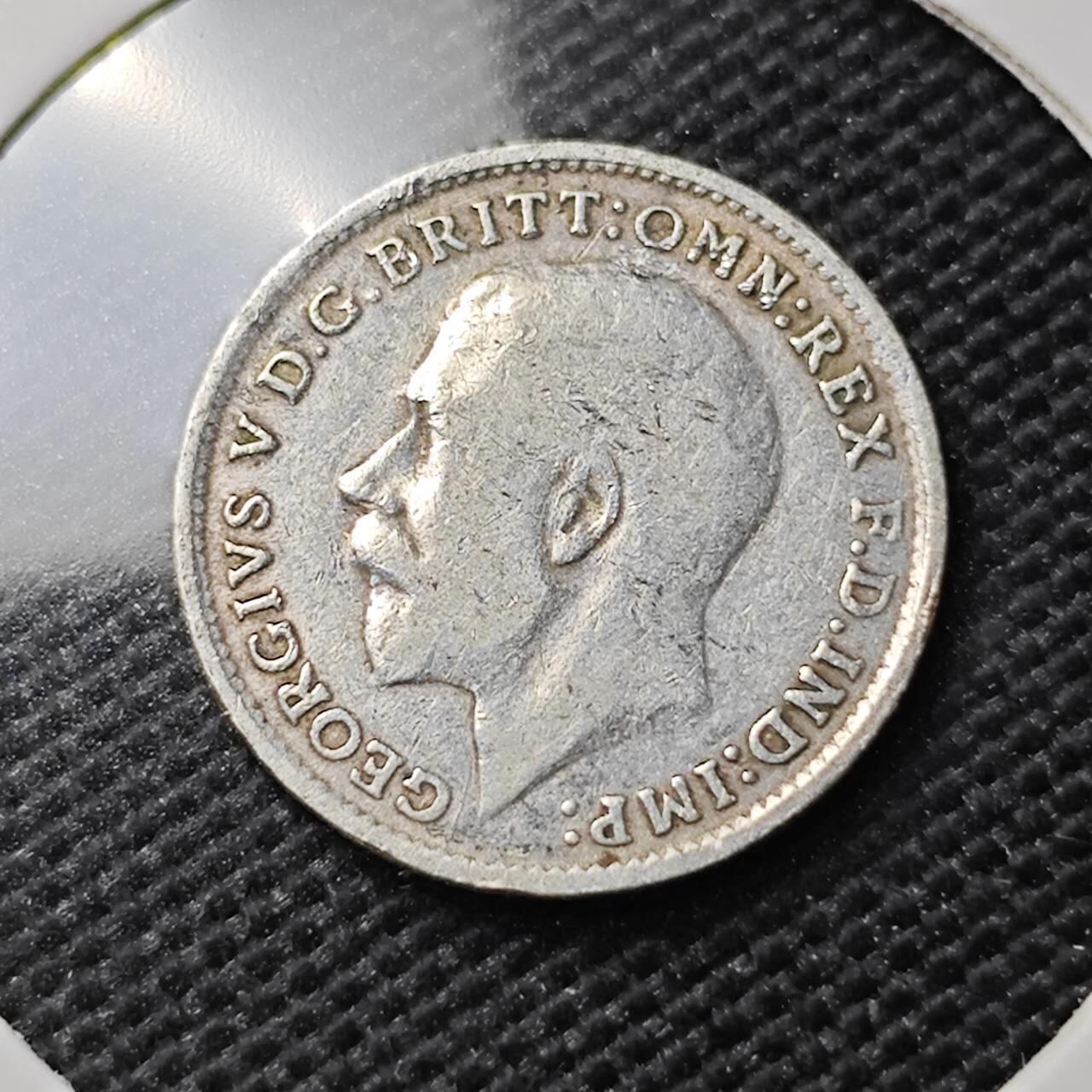 KK钱币收藏小铺 《套币 好品/批量散币专场》  2月预留时间 周末发货  1918英国3便士银币 高银