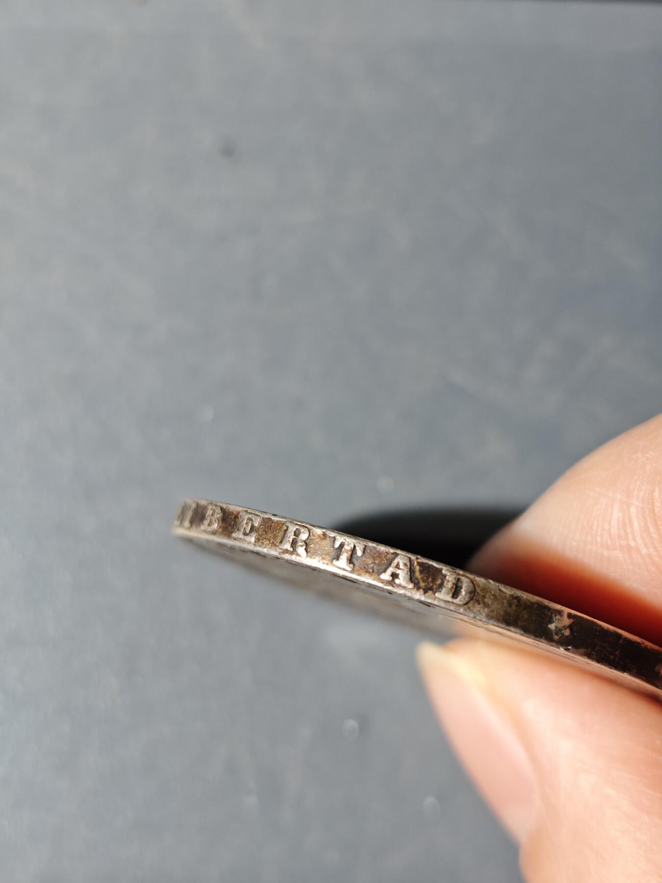 103期回流戒指饰品杂件纪念章丝路钱币专场 西班牙双柱银币，24.8g