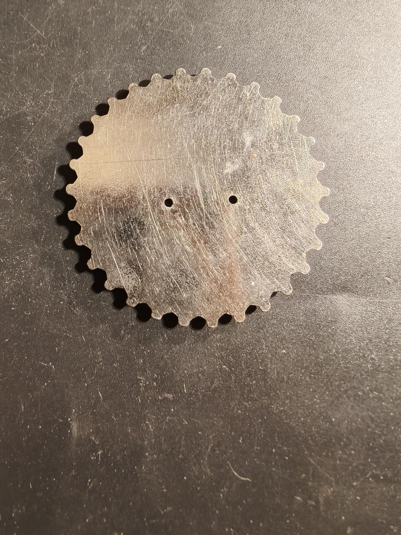 老王徽章第173期 法国警犬训导员大尺寸证章    