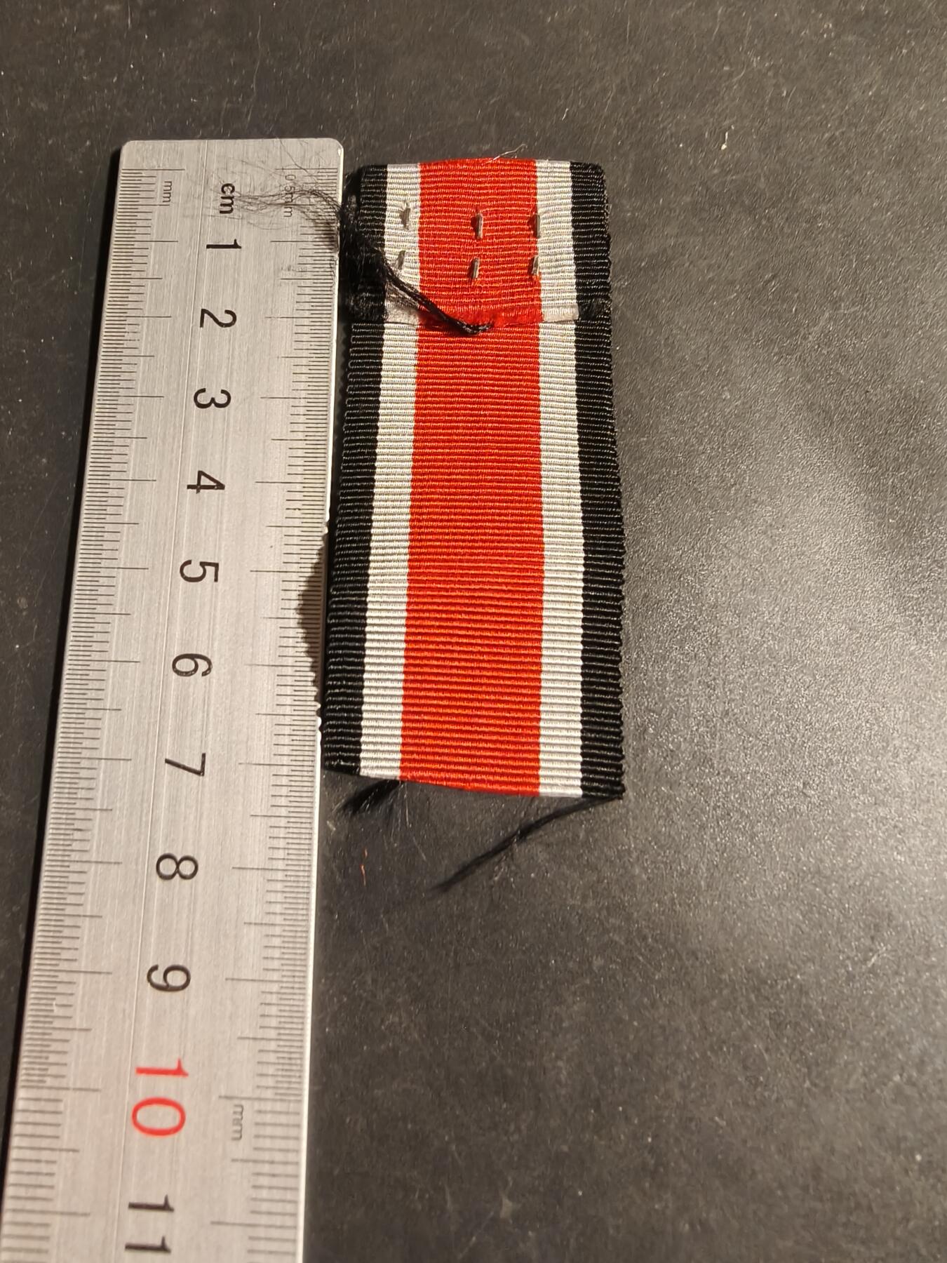 老王徽章第173期 德三二铁绶带    7cm