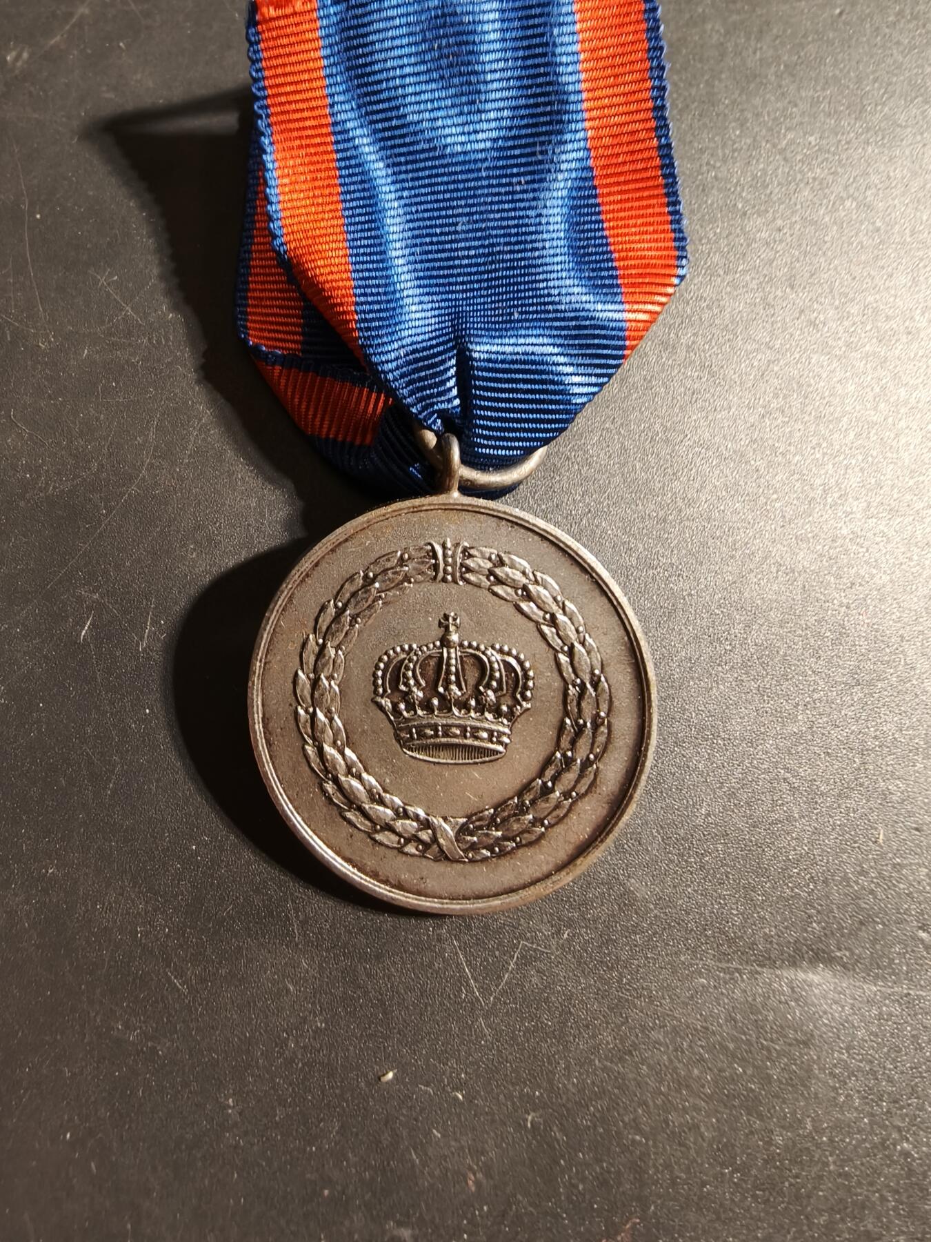 老王徽章第173期 德国符腾堡9年服役奖章