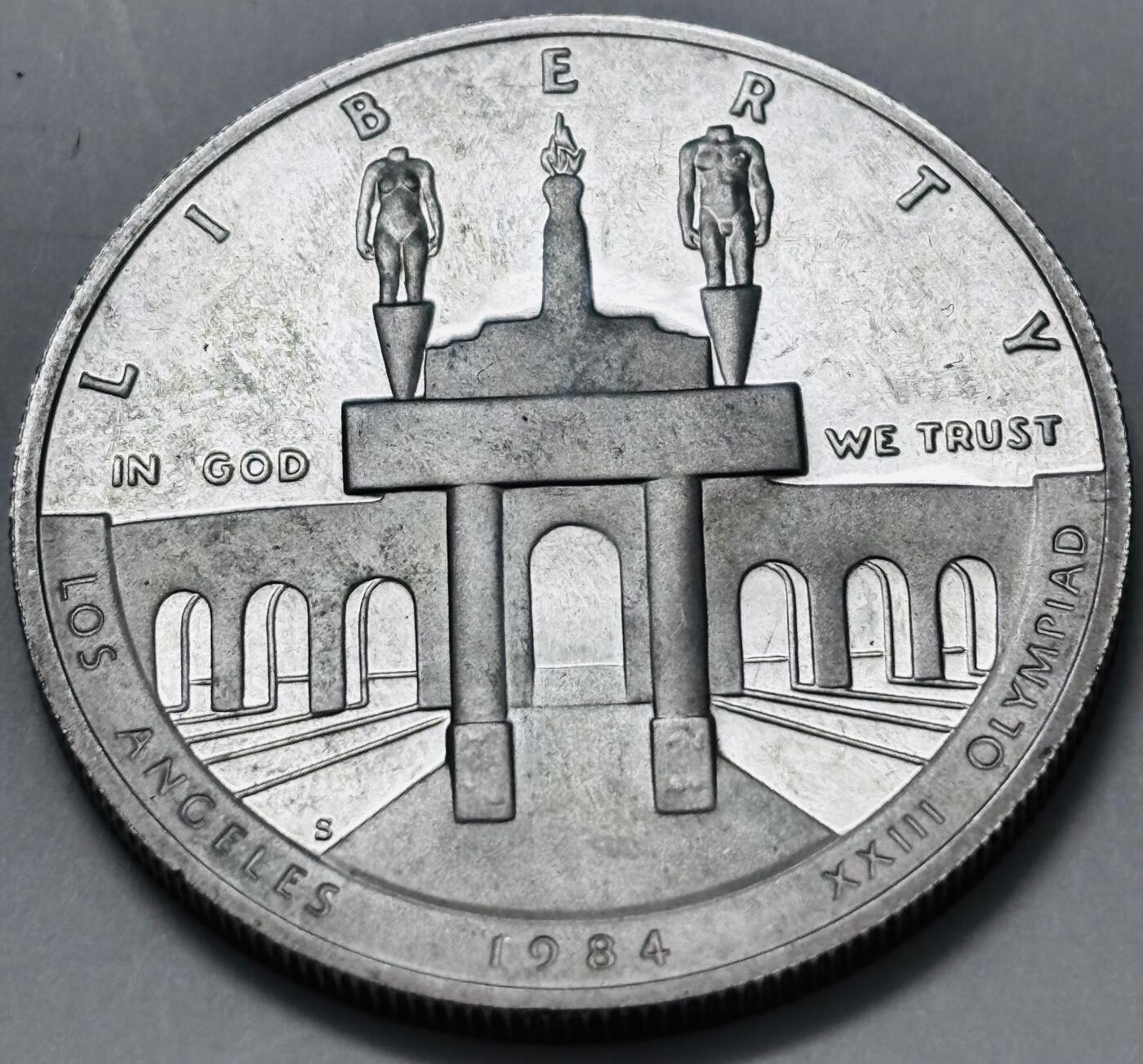 文馨钱币收藏 迎新纳福2026新年第一场（第 287 场）金银老铜币拍卖 全新 1984 年美国洛杉矶奥运会 1 美元获奖纪念精制大银币重 26.73 克 900 高银