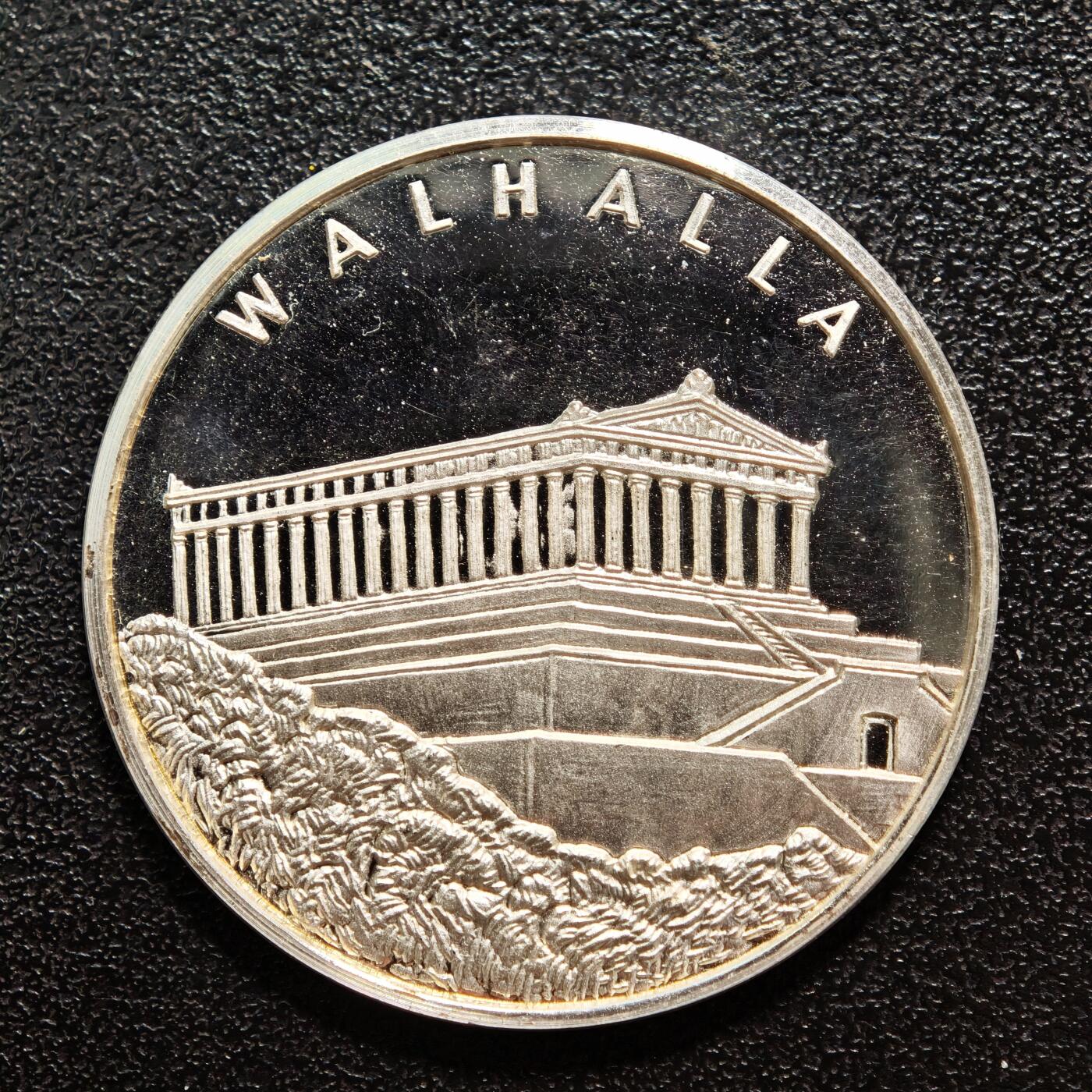 【德藏】世界币章拍卖第160期 德国瓦哈拉神殿纪念银章 直径约：32.3mm；重约：14.3g