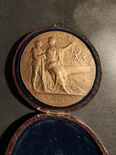 老王徽章第173期 - 法国战争部军事准备大铜章     原盒     大师Grandhomme作品     直径50mm     重量66.7g