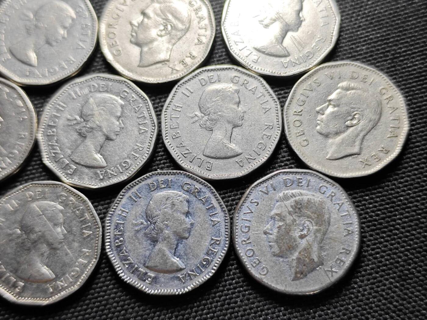 KK钱币收藏小铺 《套币 好品/批量散币专场》  2月预留时间 周末发货  加拿大多边形5分一组19枚