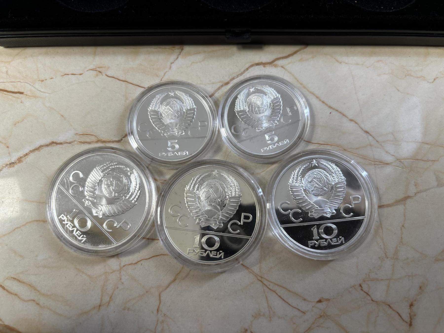 第186期拍卖 苏联1980年莫斯科奥运会精制版本纪念银币6枚套带原盒，2大4小，总计131.96克银价2354