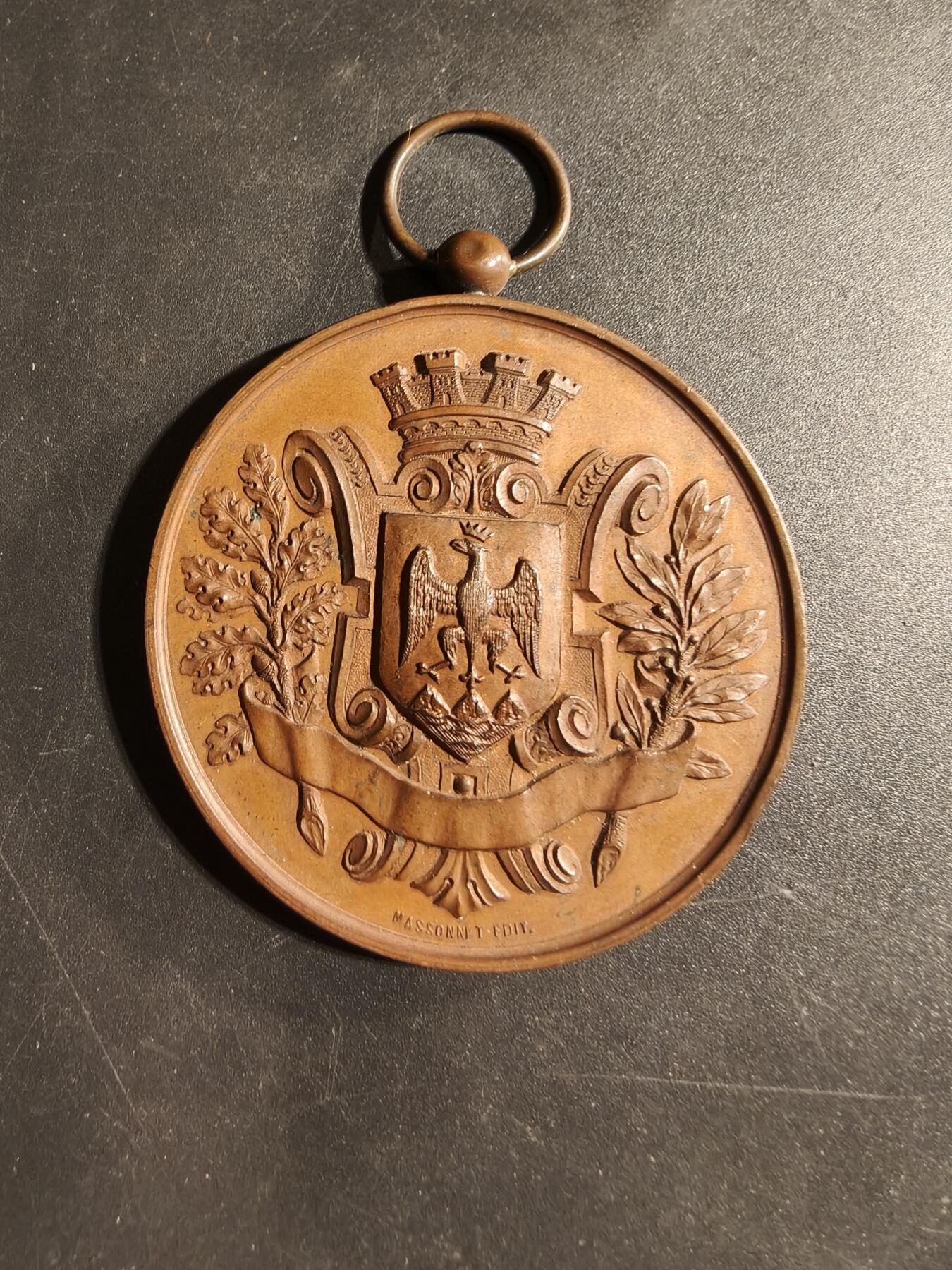 老王徽章第173期 法国1887年尼斯帆船俱乐部大尺寸铜奖章     原盒       直径50mm      重量55.6g