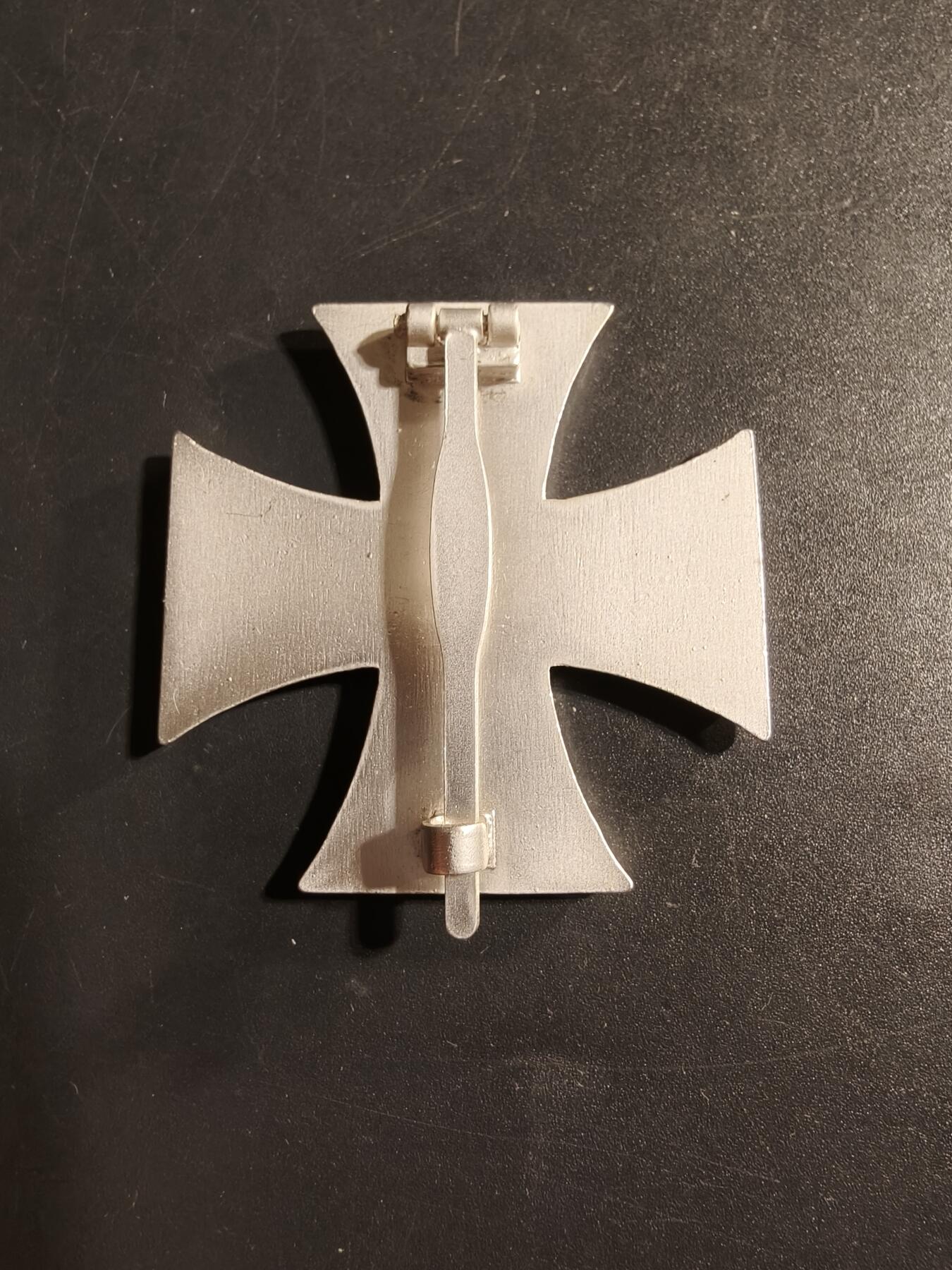 老王徽章第173期 德国2008版一级铁十字勋章    65厂标