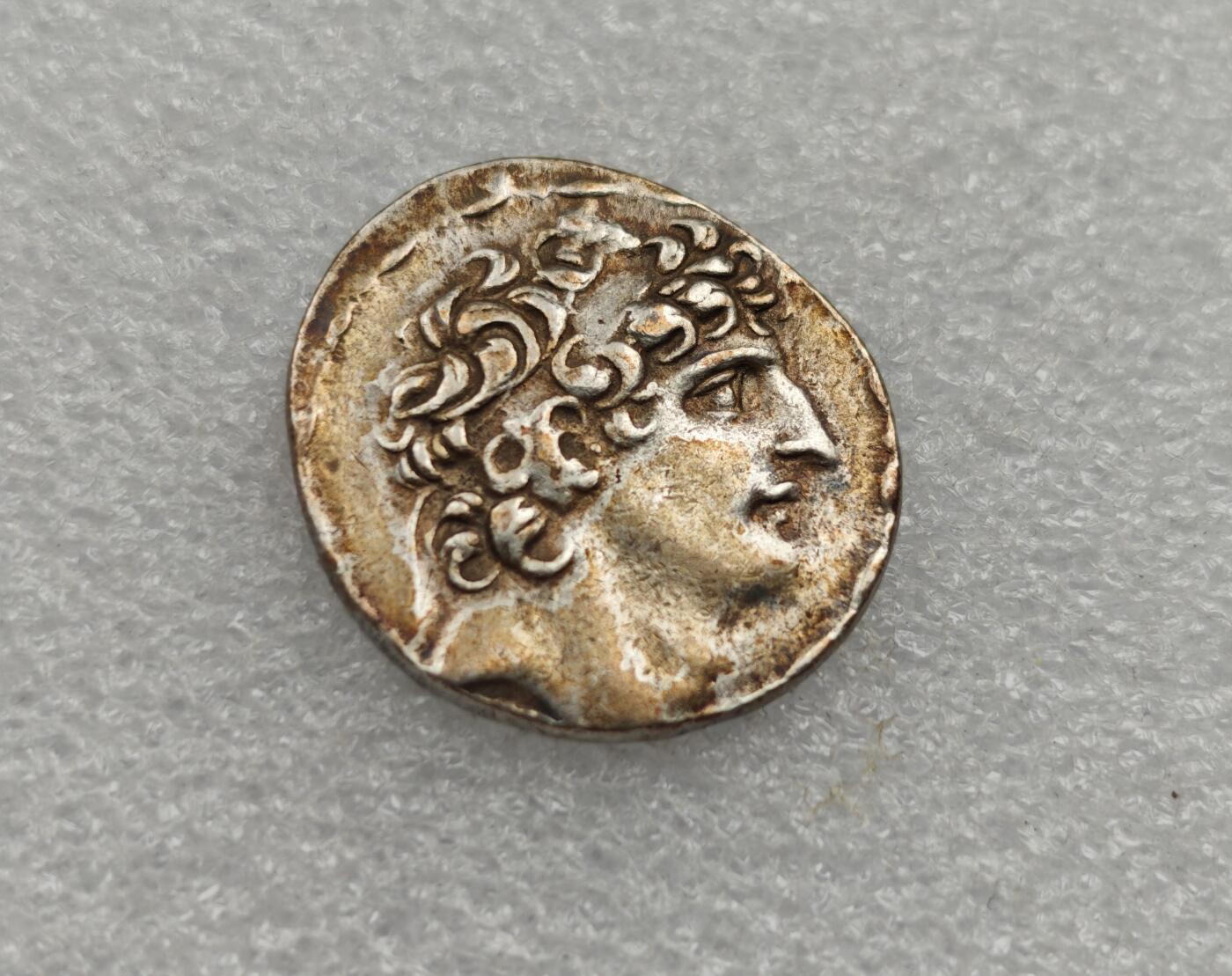 瓶子🏺第223期拍卖会  古希腊塞琉古王国安条克八世大银币四德拉克马  约公元前116-前115年  西顿城发行