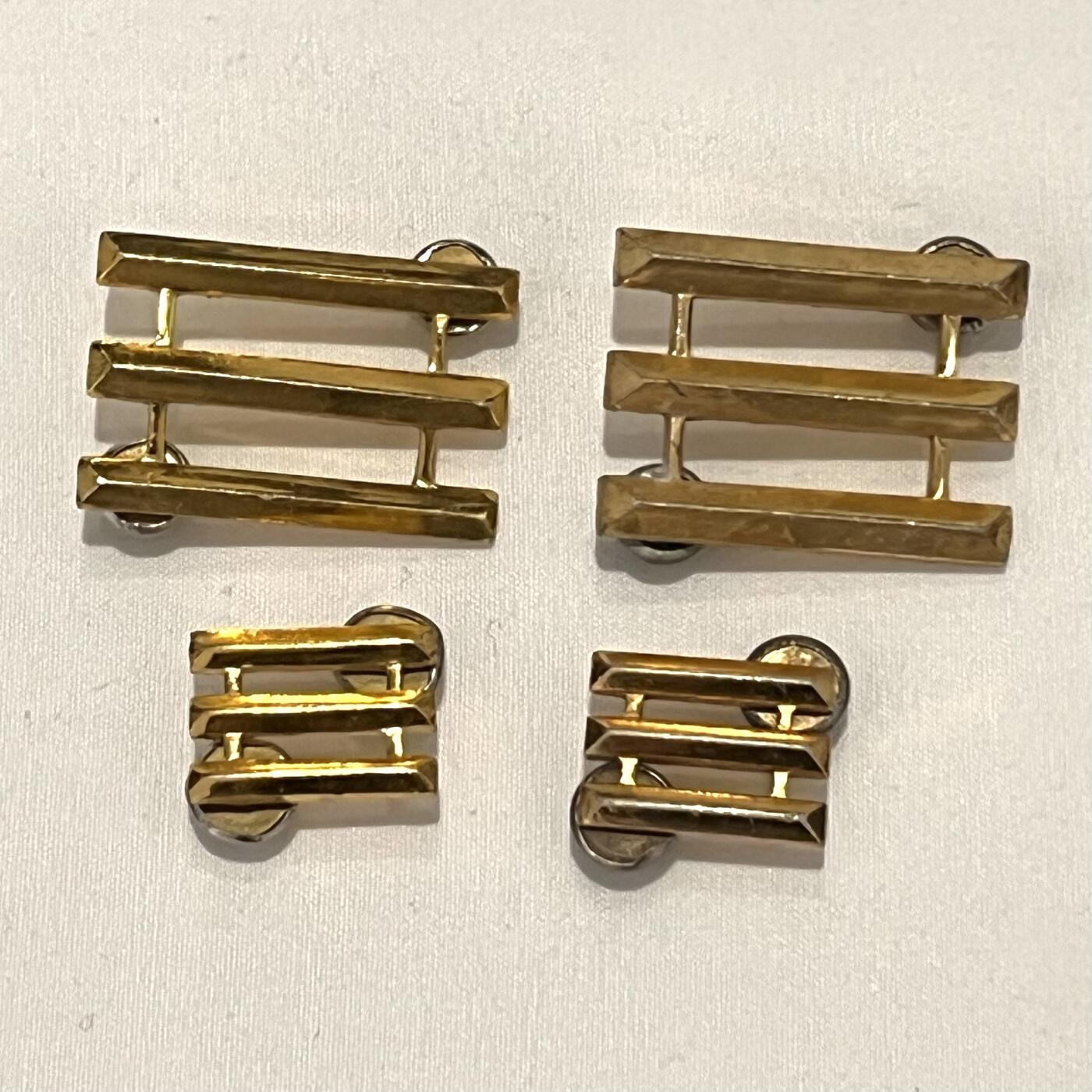 韵星假日拍卖第三十四期 -- Rimey Holidays Auction 34 空军上尉领章、肩章一组