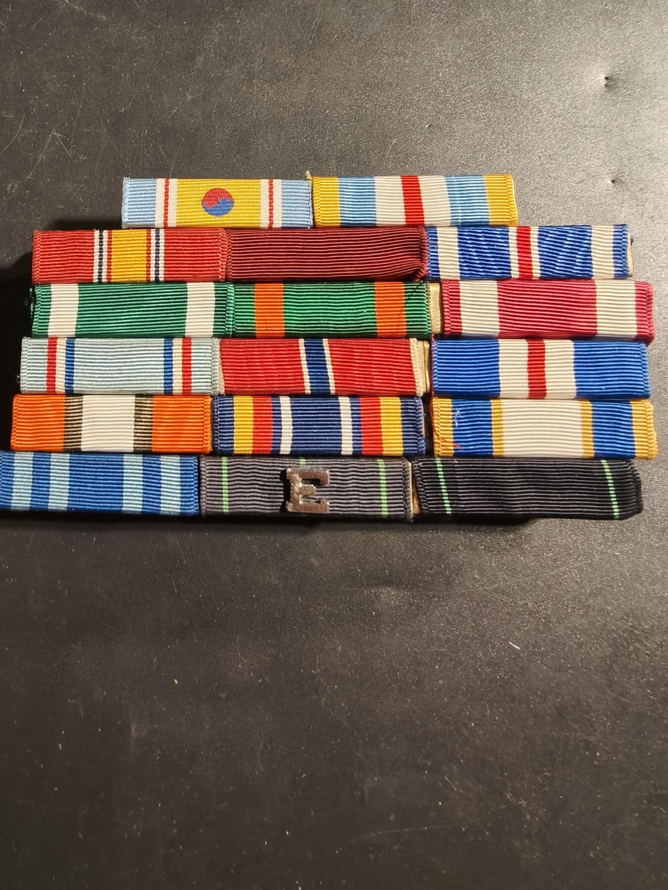 老王徽章第173期 美国海军航空兵中东战争维和17R勋略