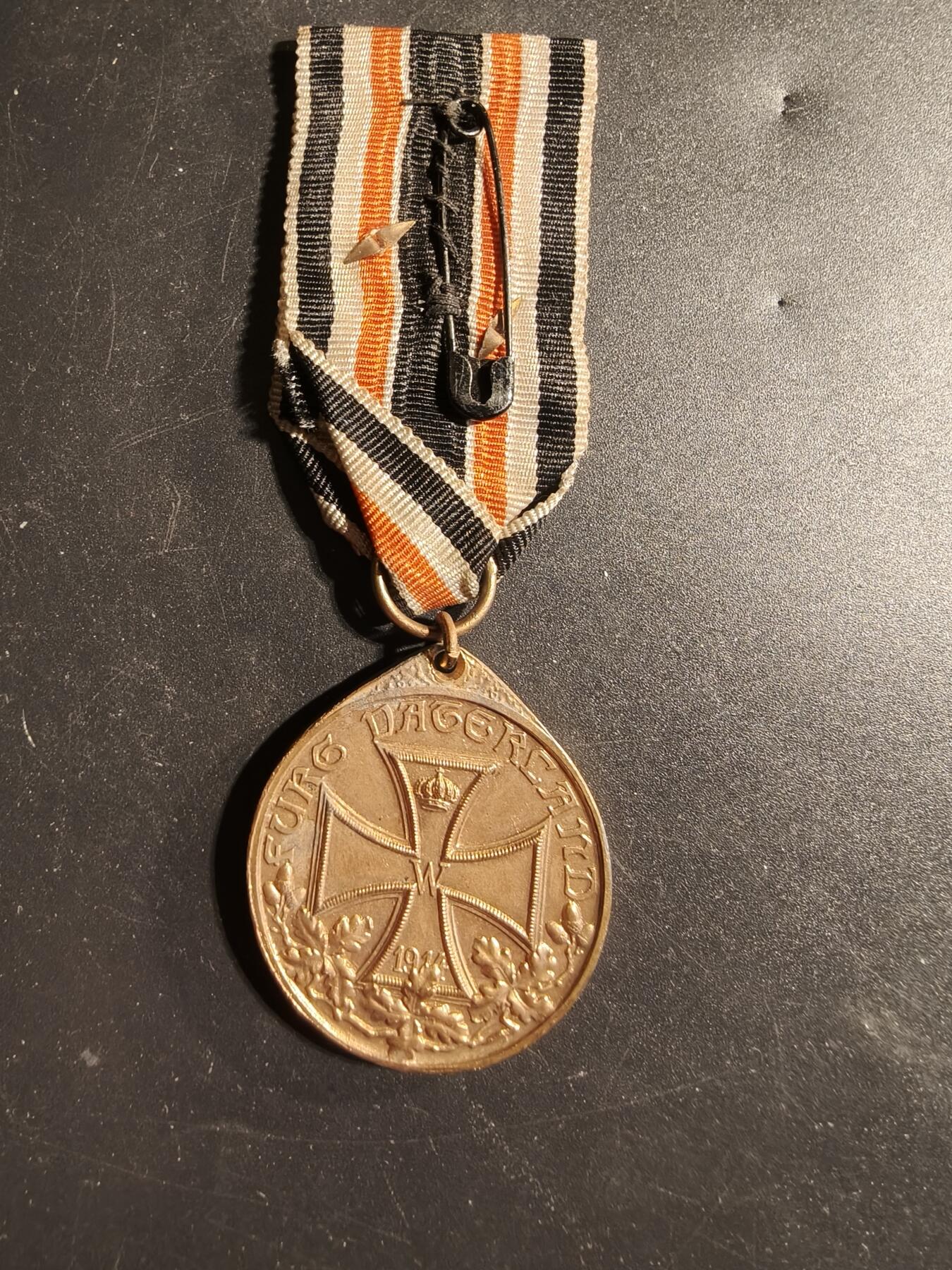 老王徽章第173期 德国魏玛一战老兵协会奖章   带勋饰