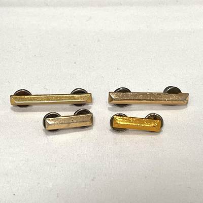 韵星假日拍卖第三十四期 -- Rimey Holidays Auction 34 - 空军少尉领章、肩章一组