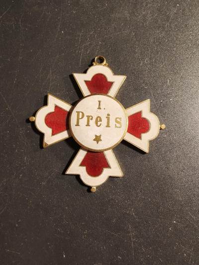 老王徽章第173期 - 德国老兵协会功绩十字奖章
