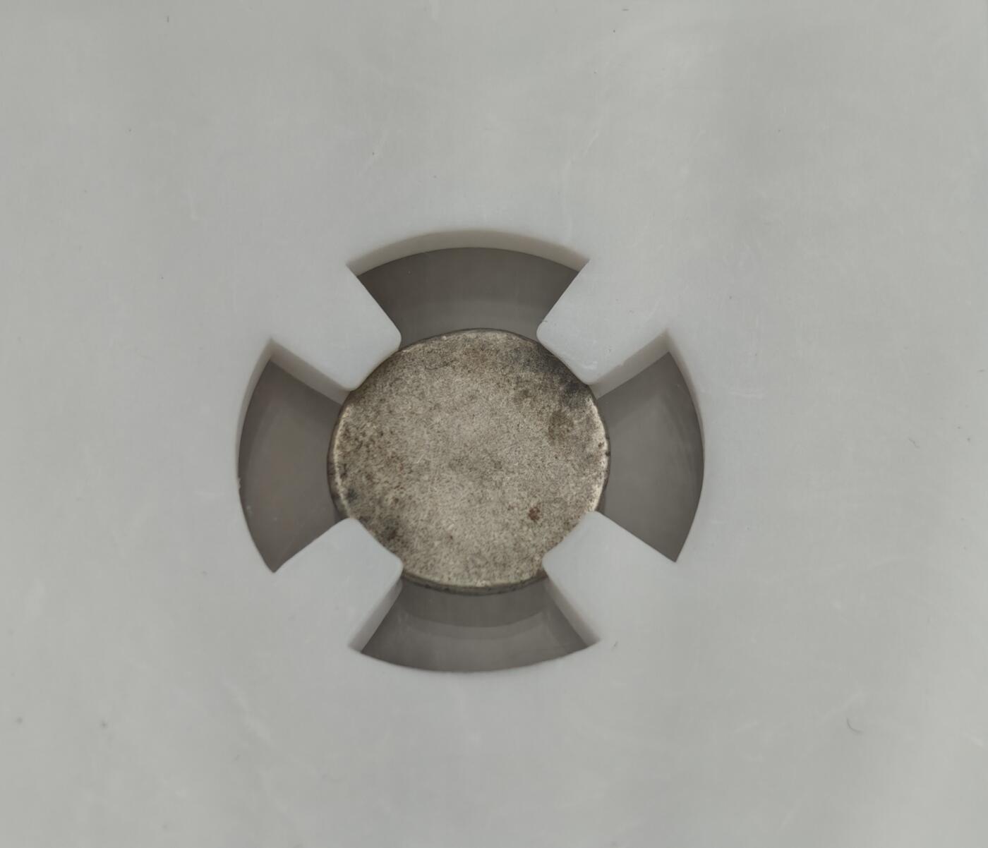 瓶子🏺第223期拍卖会  1847-1860年 柬埔寨金边王朝 安东国王时期 柬埔寨红鸟 2佩银币