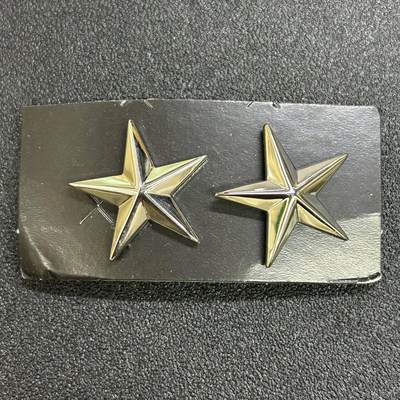 西秦中古拍卖第七十一期 - 美军将星两只，常服礼服用标准尺寸，官方工厂版本，带厂标