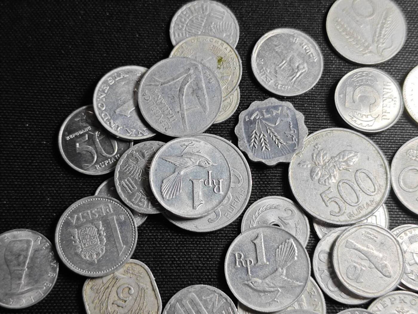 KK钱币收藏小铺 《套币 好品/批量散币专场》  2月预留时间 周末发货  各国各面值铝币一组100枚！