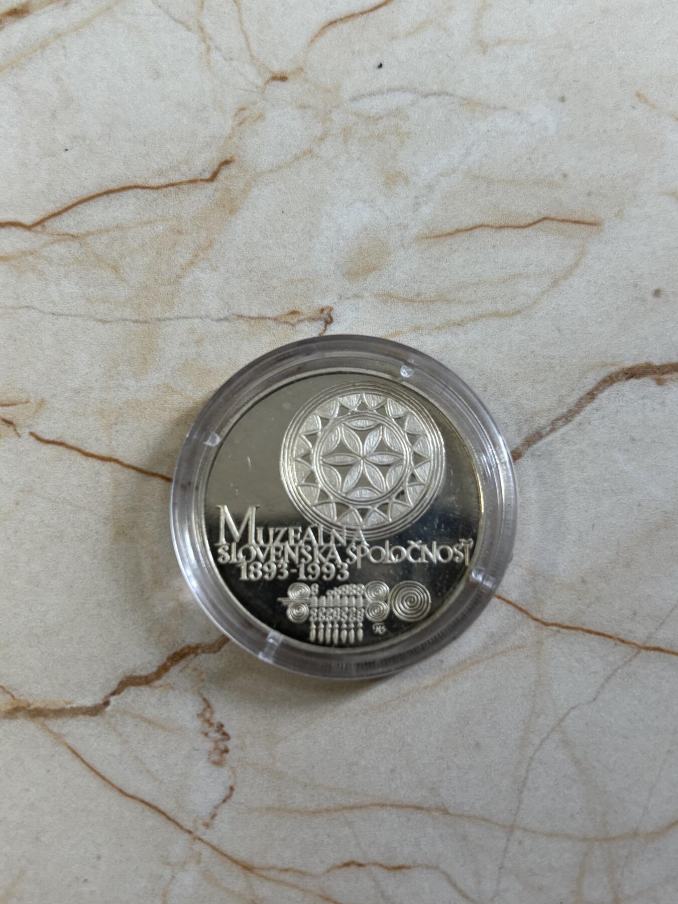 第186期拍卖 捷克斯洛伐克19936年斯洛伐克博物馆100周年纪念银币，700银，13克，银价162