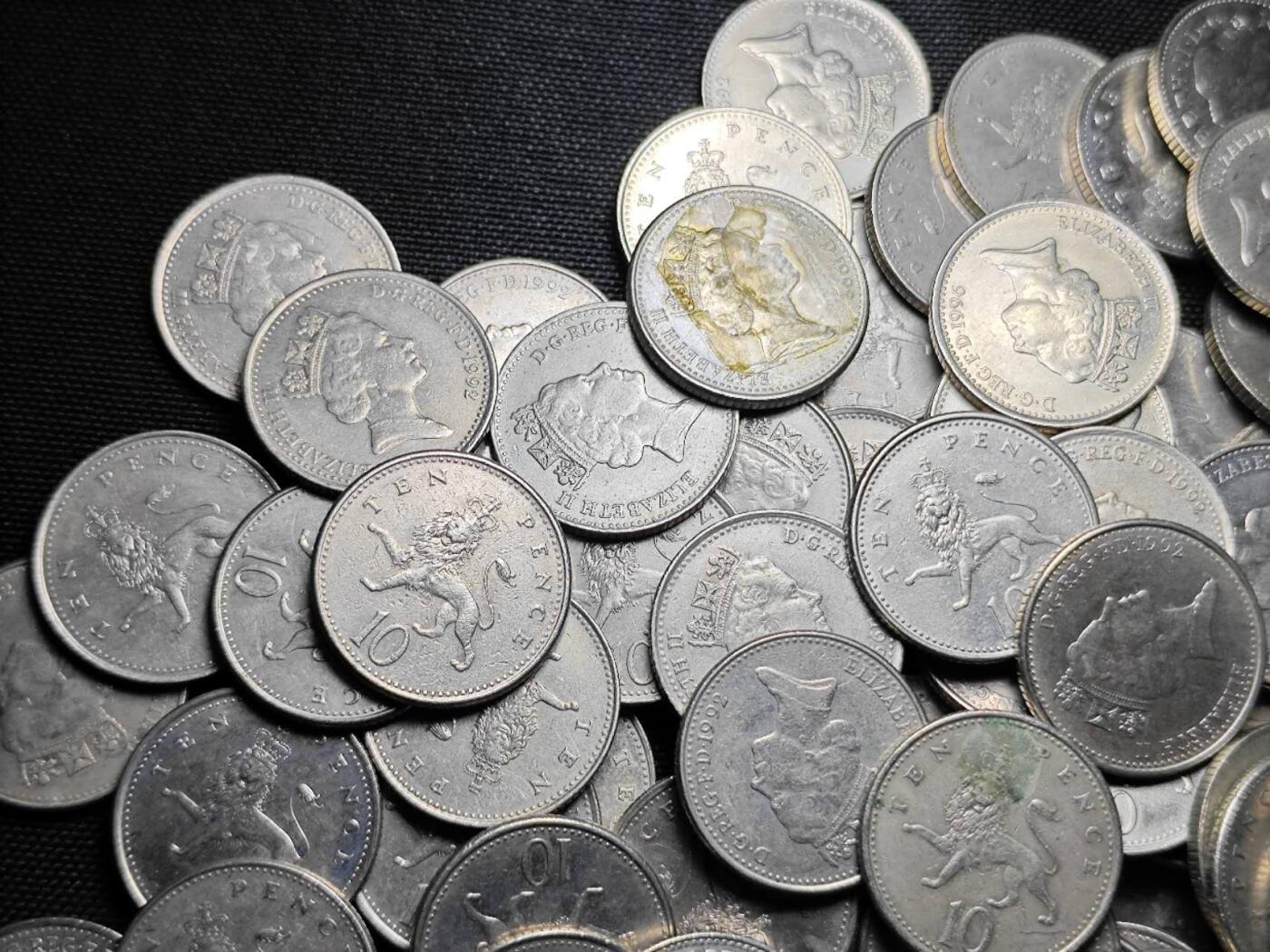 KK钱币收藏小铺 《套币 好品/批量散币专场》  2月预留时间 周末发货  英国10便士一组238枚