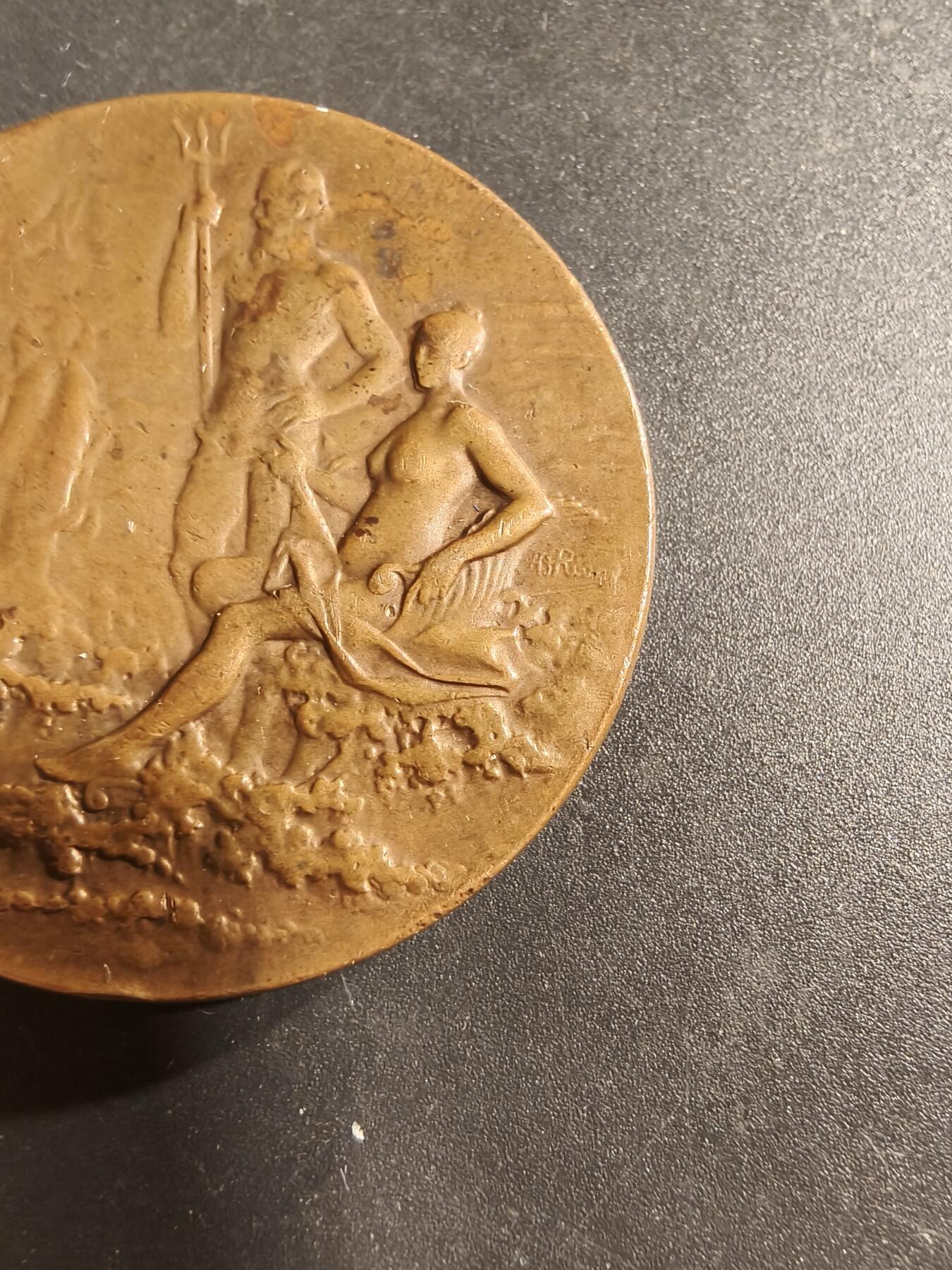 老王徽章第173期 法国波尔多游艇协会大铜章     大师里维特作品     直径44mm     重量44.3g