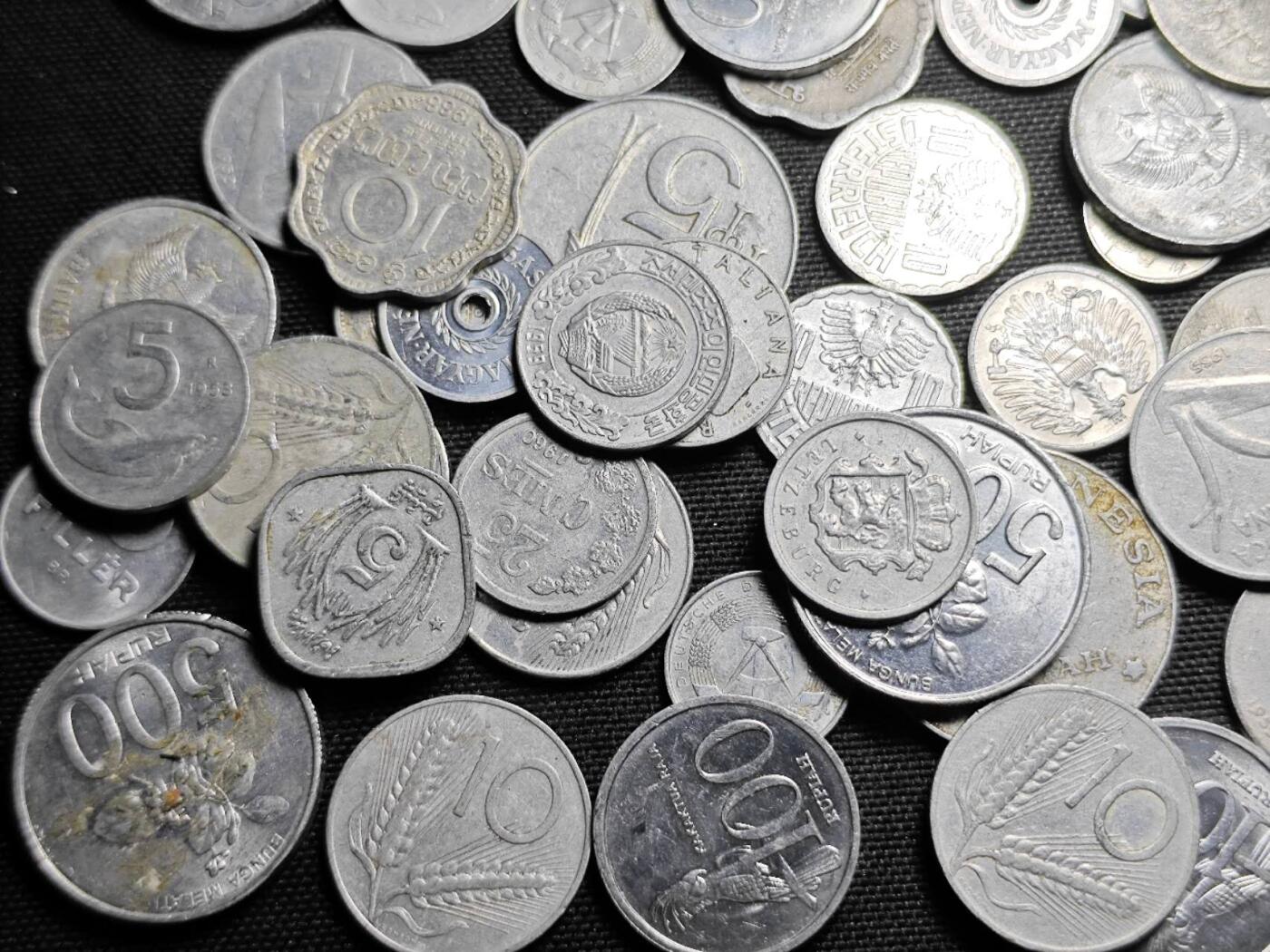 KK钱币收藏小铺 《套币 好品/批量散币专场》  2月预留时间 周末发货   各国各面值铝币一组100枚！