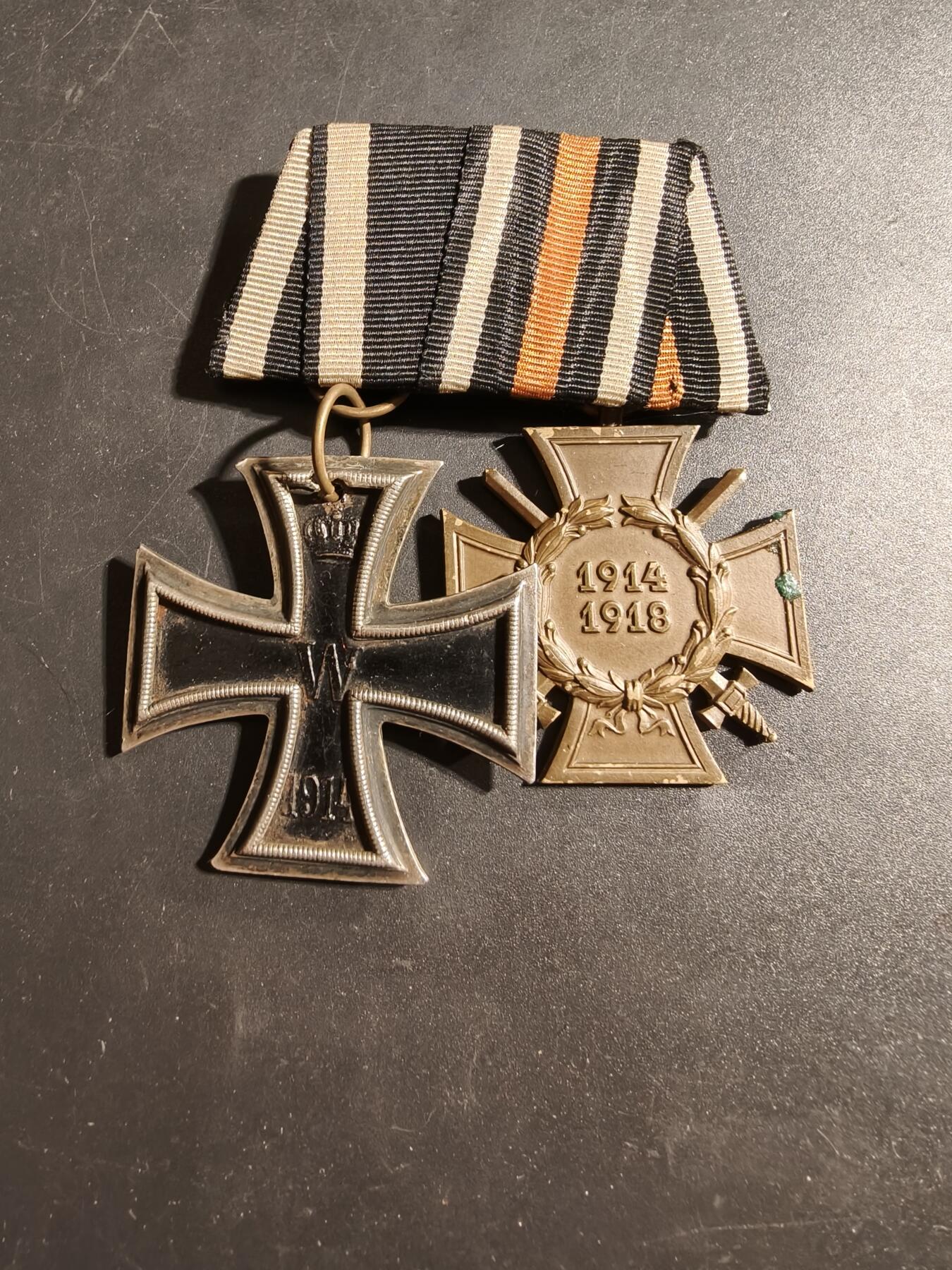 老王徽章第173期 德国一战二铁+佩剑兴登堡2联排