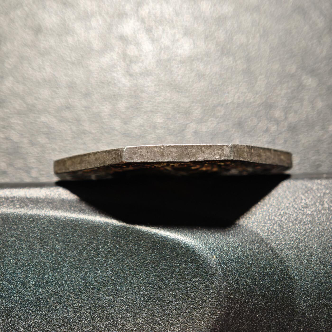 【德藏】世界币章拍卖第160期 1827年 法国里昂丝绸经纪人八角代用币银章 环形黄油包浆 直径约：31.4mm；重约：13.9g