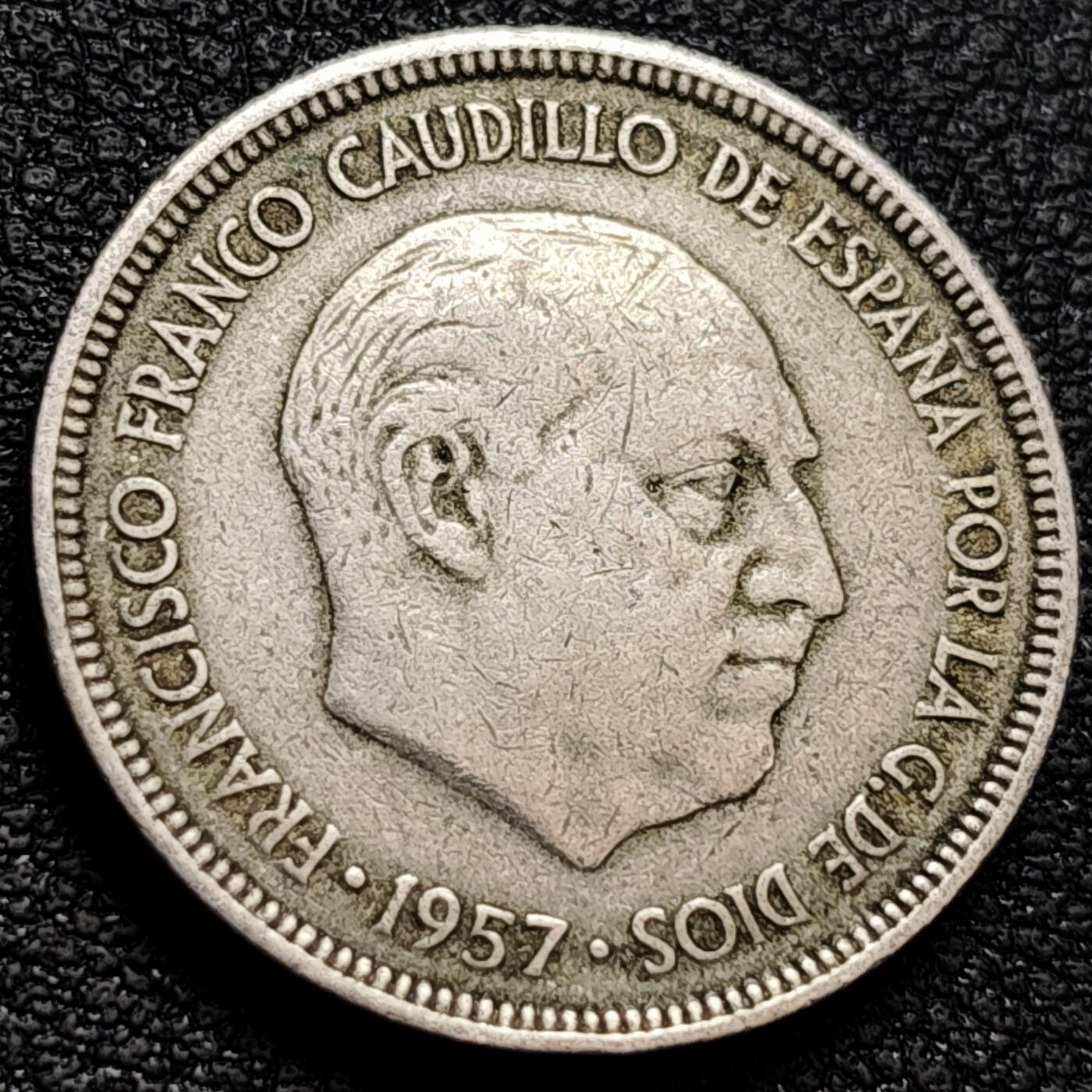 泉币菌-第158场-元旦欢乐场，开年第一场，新年快乐！（特修改截拍时间为23:30分） 。