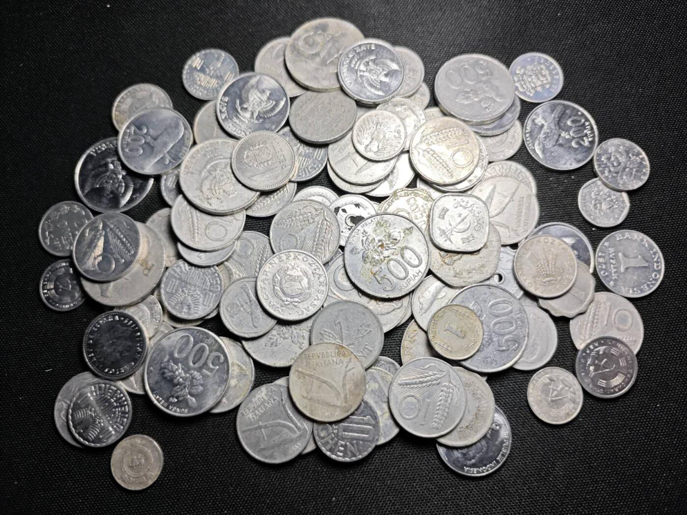 KK钱币收藏小铺 《套币 好品/批量散币专场》  2月预留时间 周末发货   各国各面值铝币一组100枚！