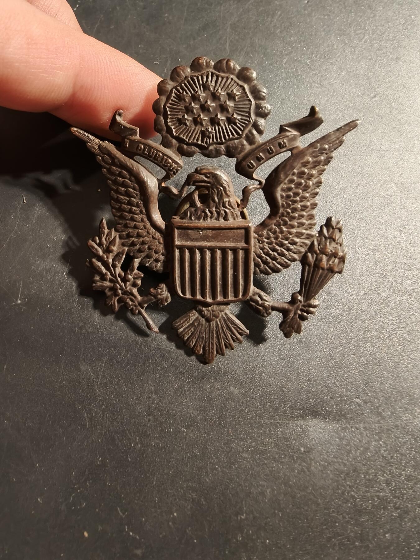 老王徽章第173期 美国空军大檐帽帽徽