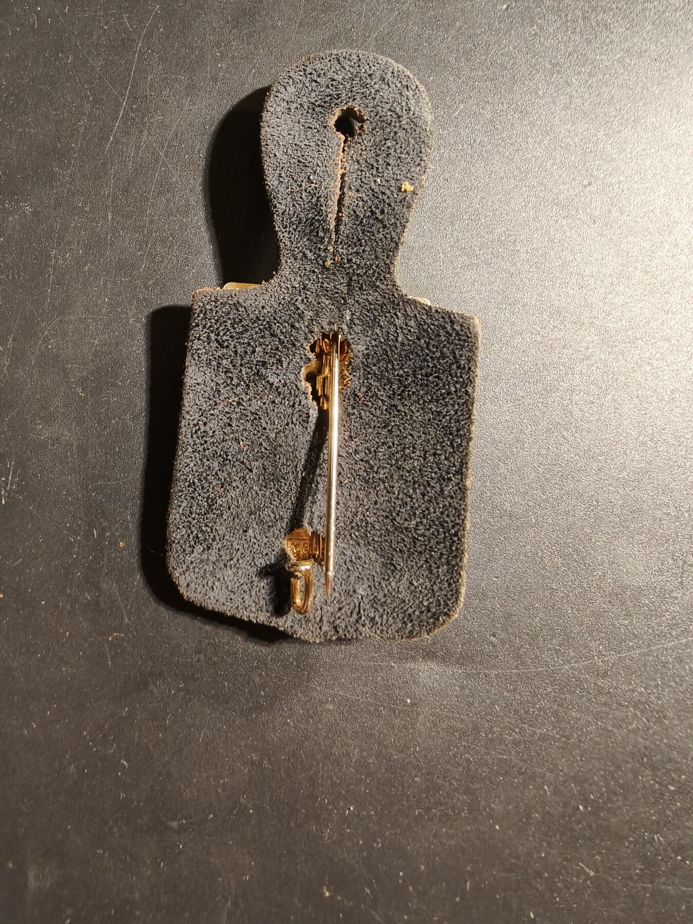 老王徽章第173期 法国第4轻骑兵团证章