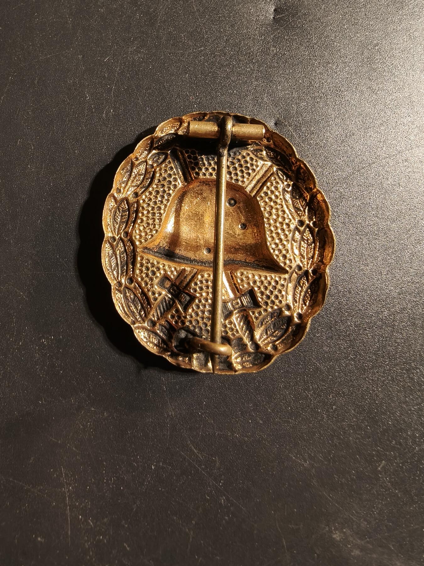 老王徽章第173期 德国一战金战伤奖章