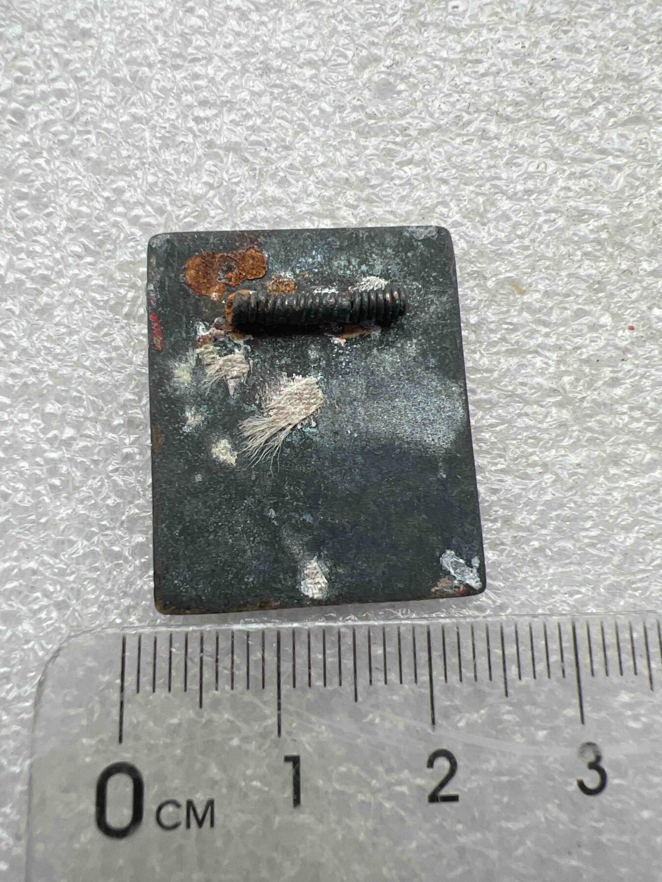 真品像章、纪念章 真品像章、纪念章