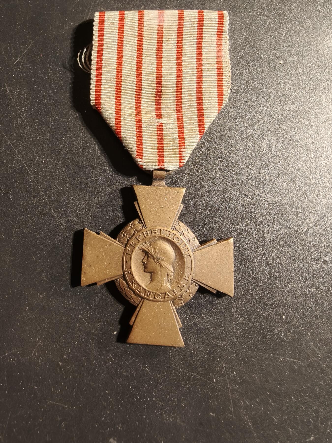 老王徽章第173期 法国战斗十字奖章