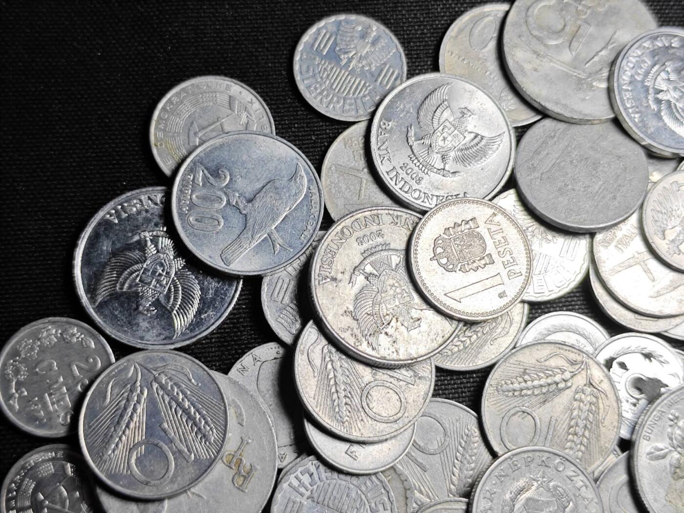 KK钱币收藏小铺 《套币 好品/批量散币专场》  2月预留时间 周末发货   各国各面值铝币一组100枚！