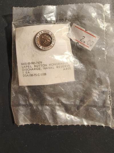 老王徽章第173期 - 美国海军预备役荣誉退休证章    原封未拆