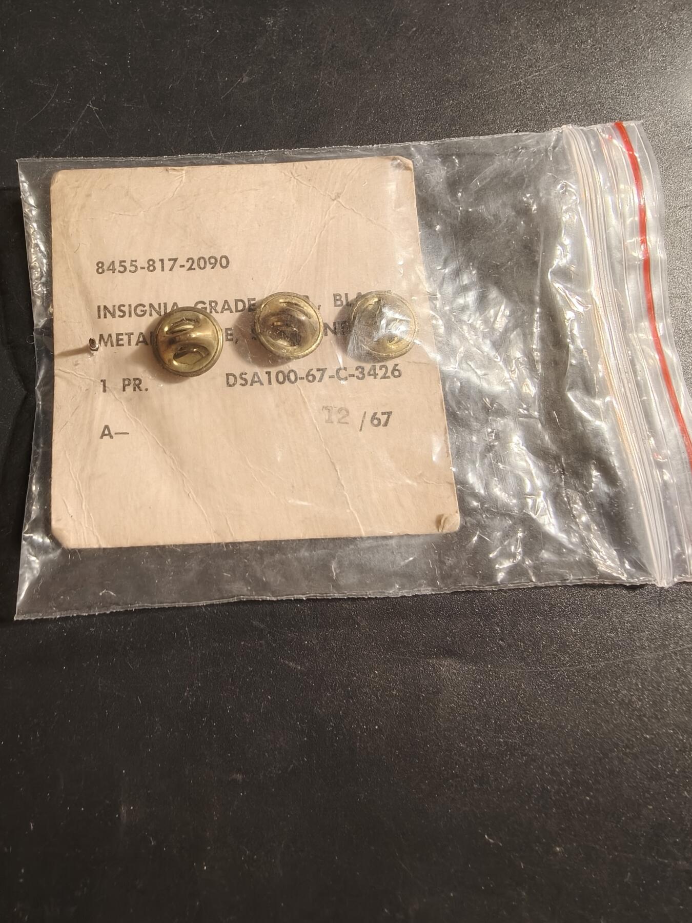 老王徽章第173期 美国海军陆战队E5中士金属军衔一组    原封未拆